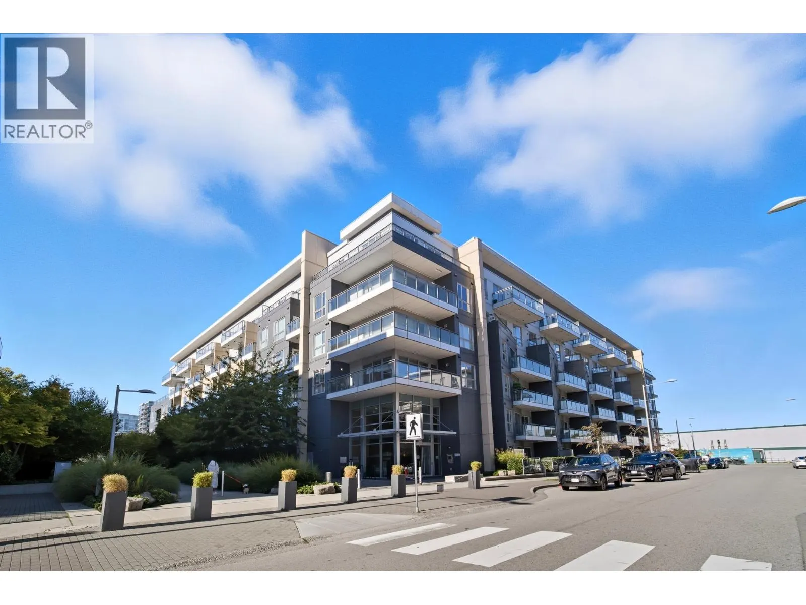 132 5311 CEDARBRIDGE WAY