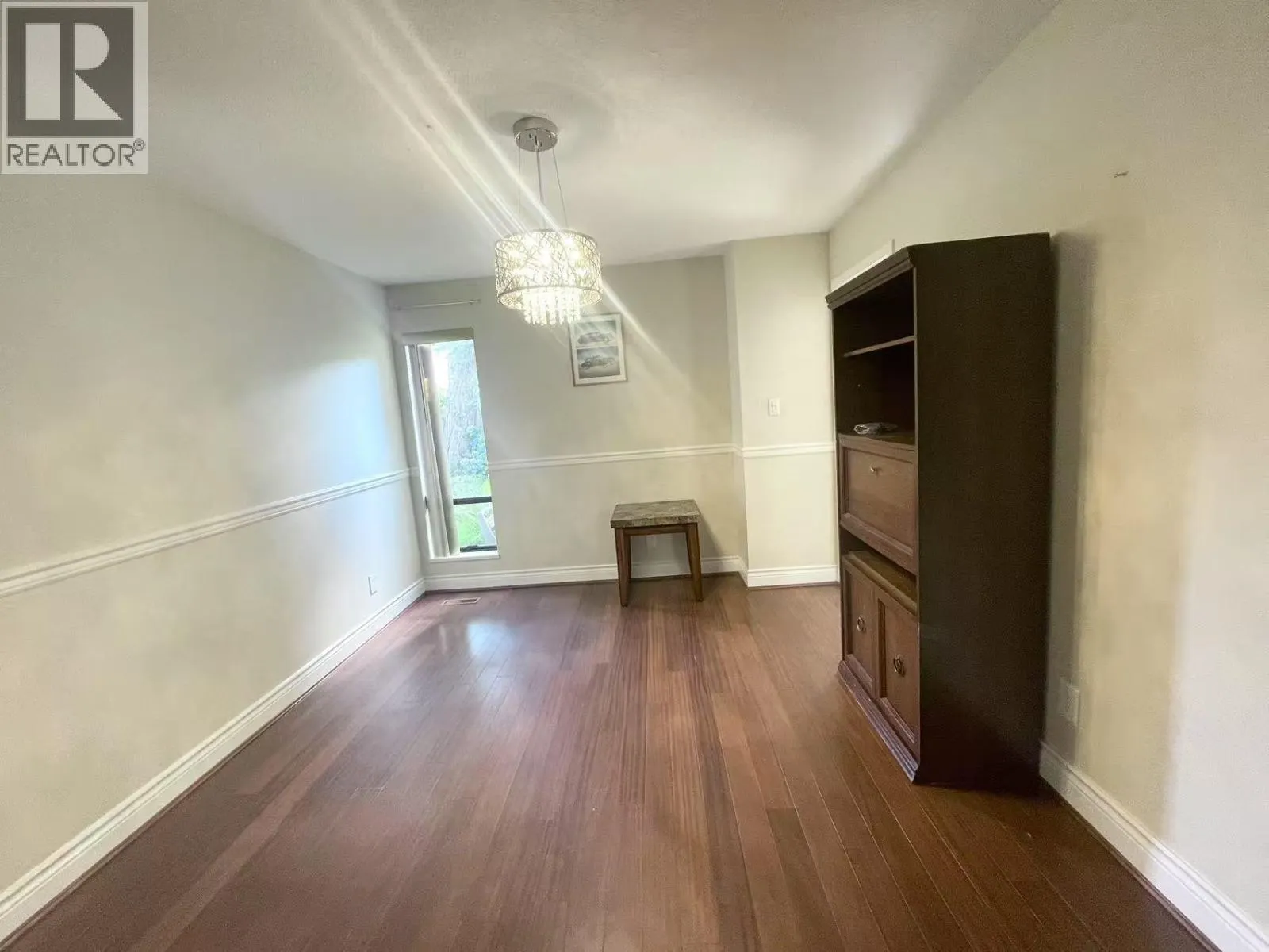 5640 SANDIFORD PLACE