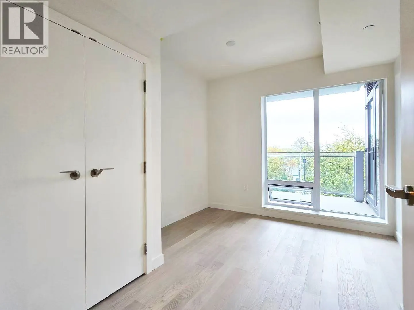 408 6833 PEARSON WAY