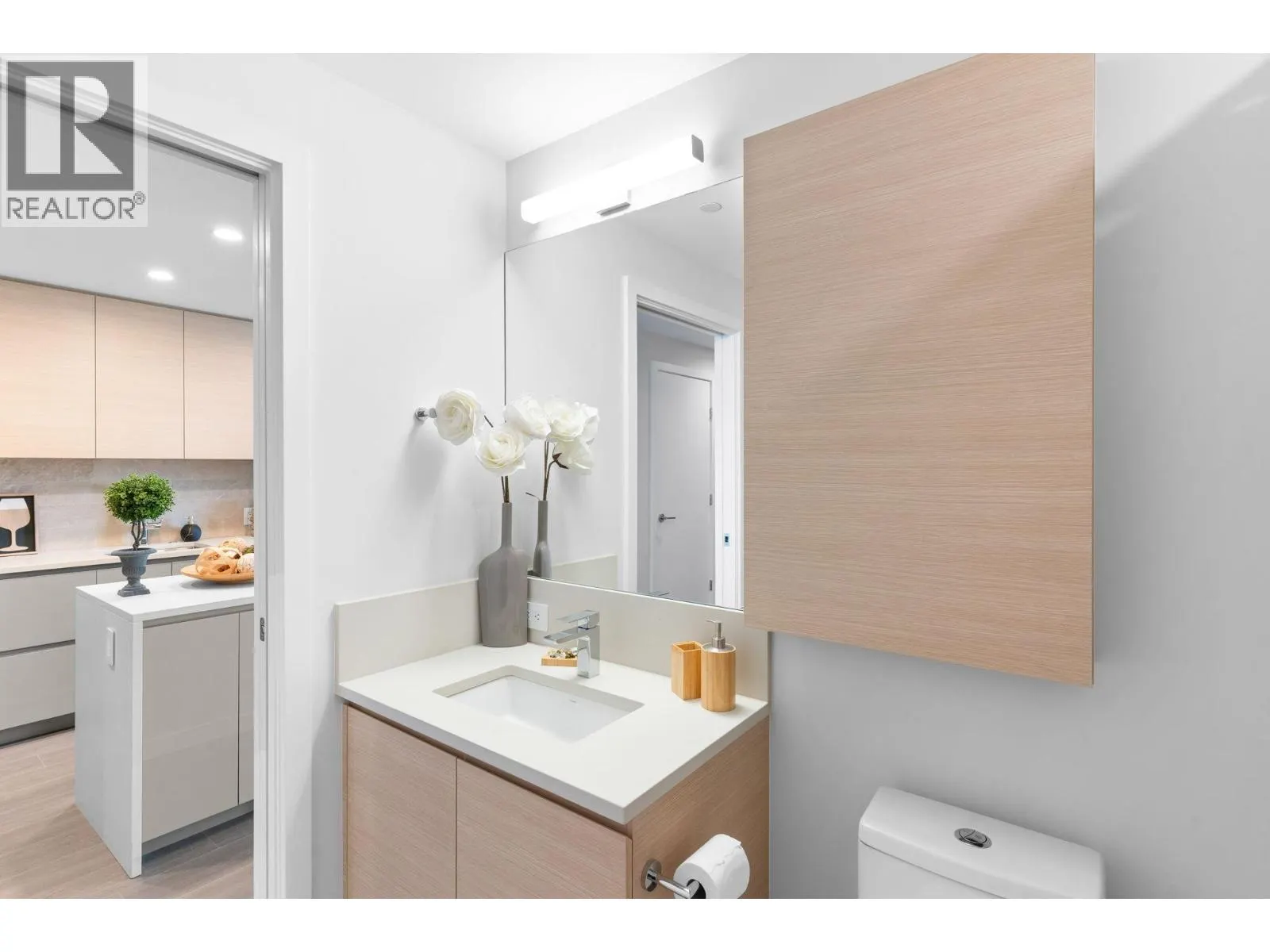 3503 4168 LOUGHEED HIGHWAY