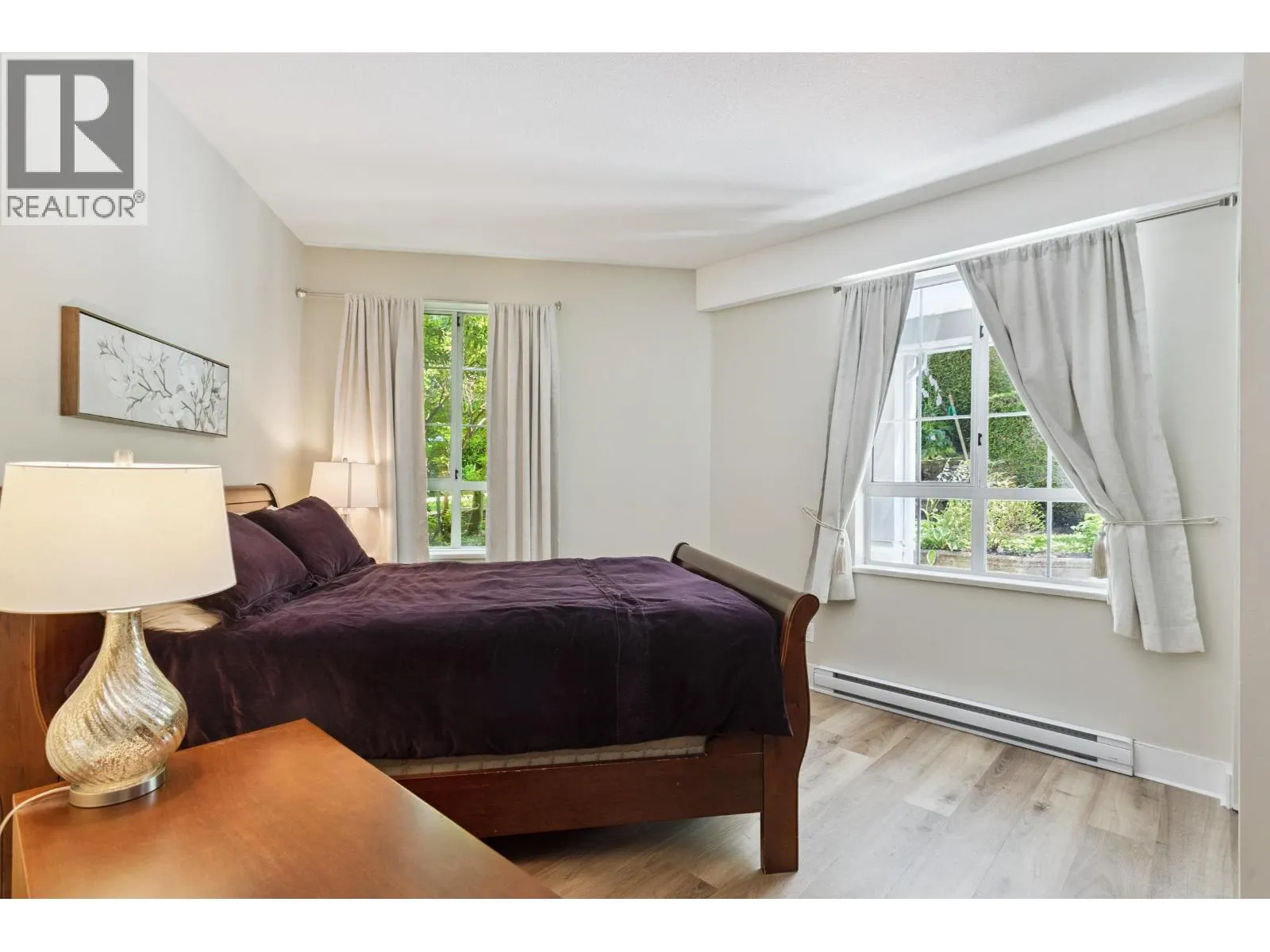 130 5835 HAMPTON PLACE