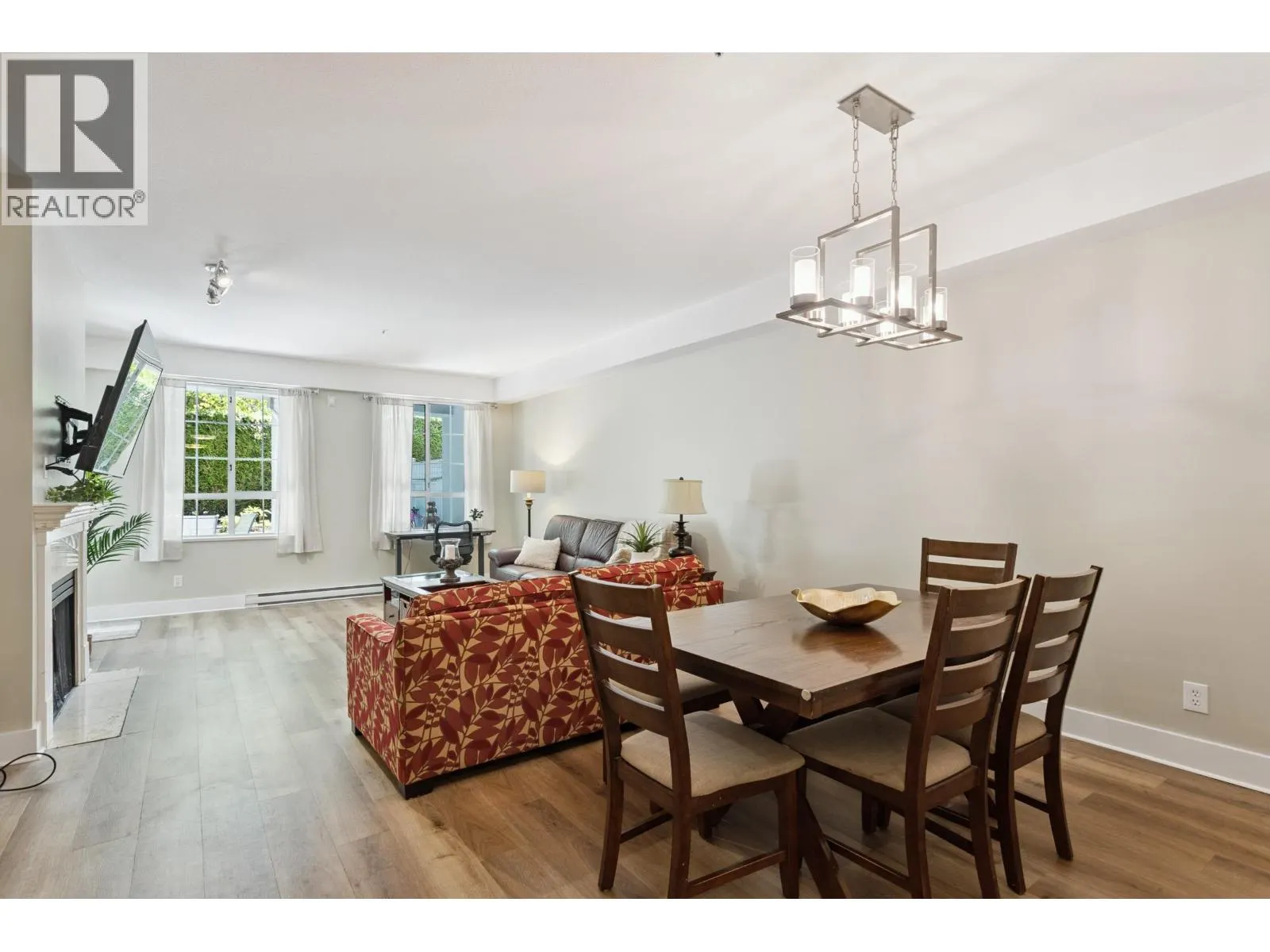 130 5835 HAMPTON PLACE