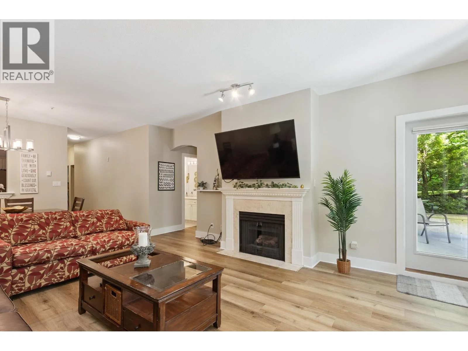 130 5835 HAMPTON PLACE