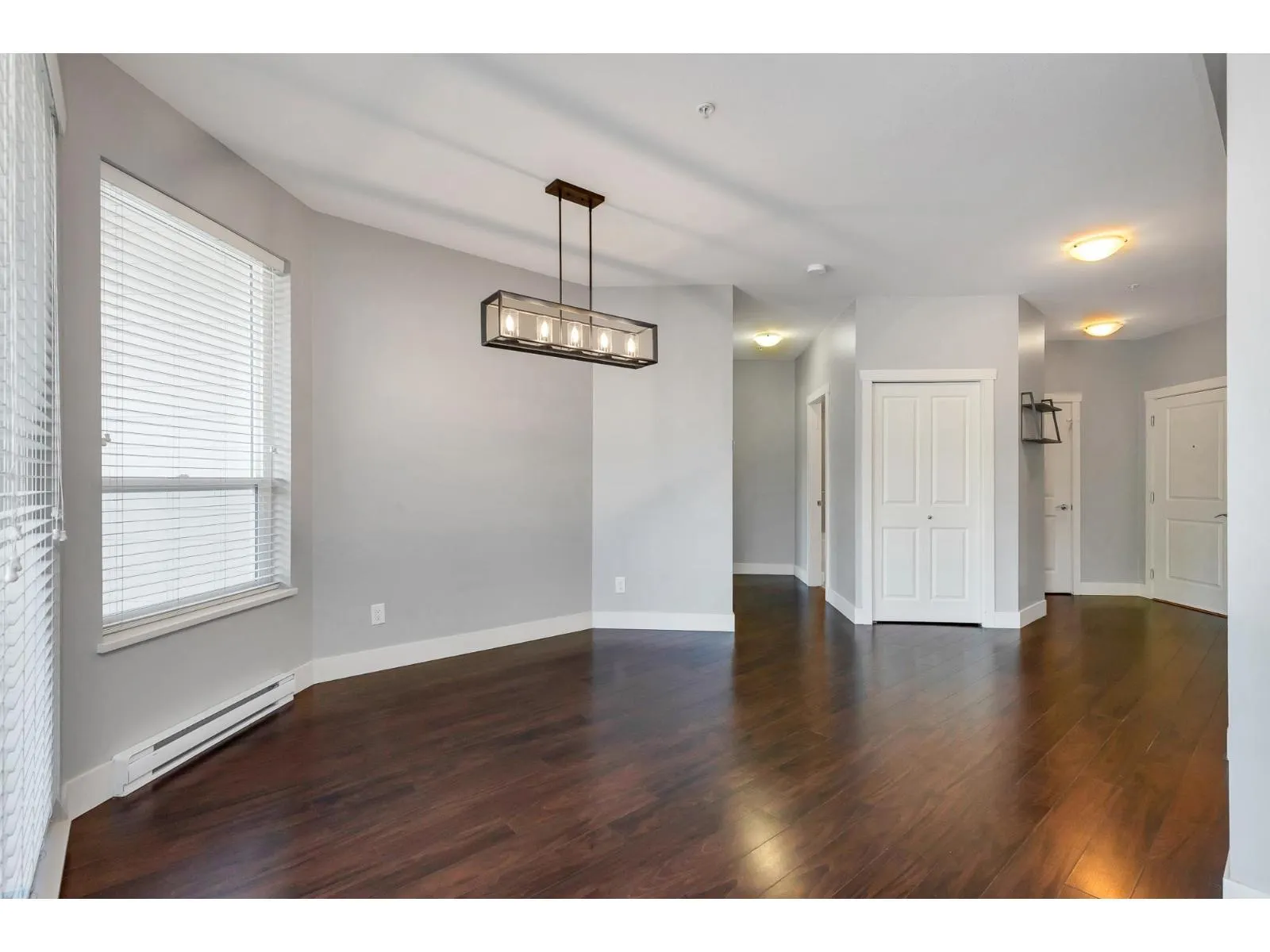 210 3192 GLADWIN ROAD