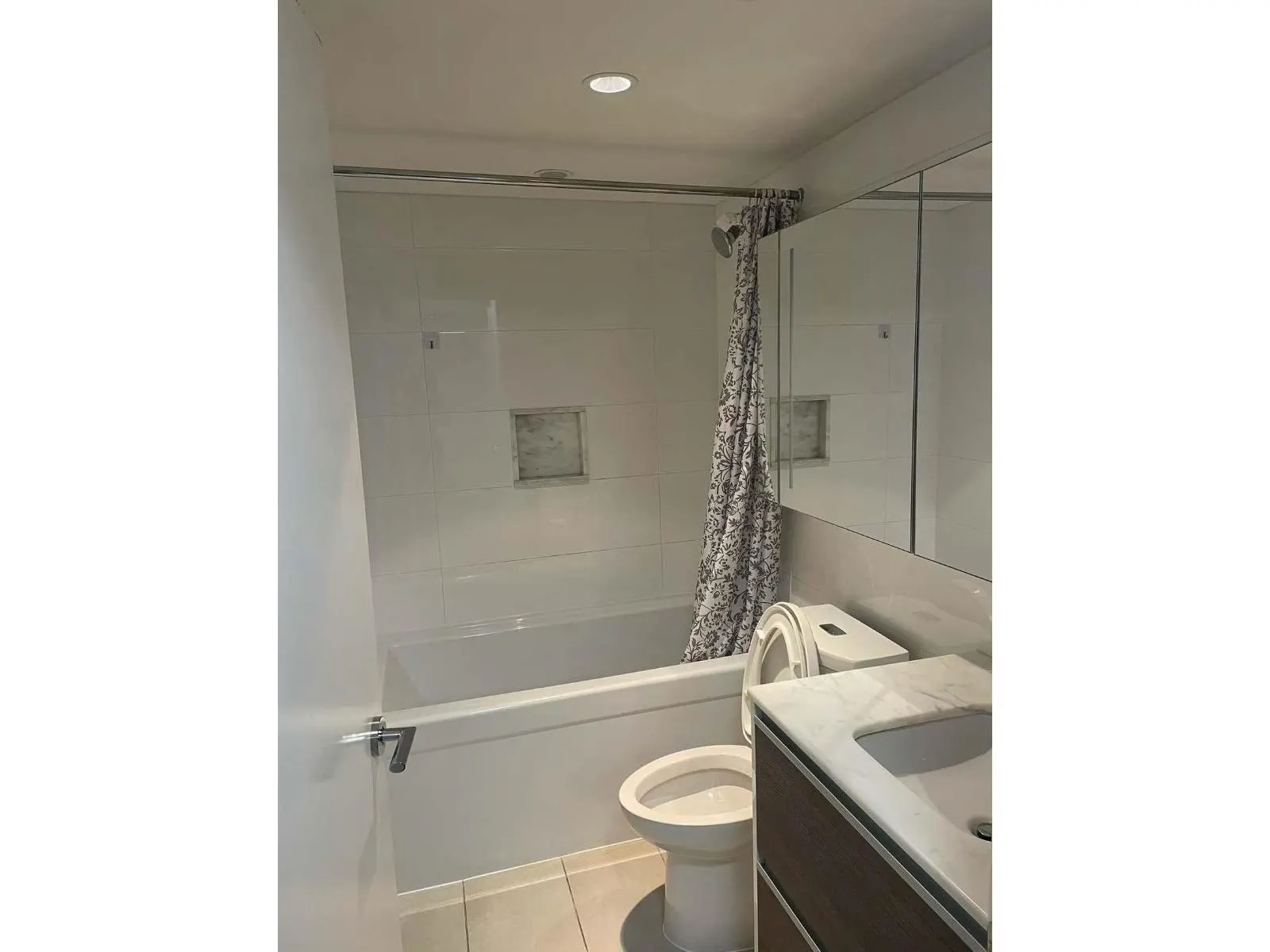 2902 13398 104 AVENUE