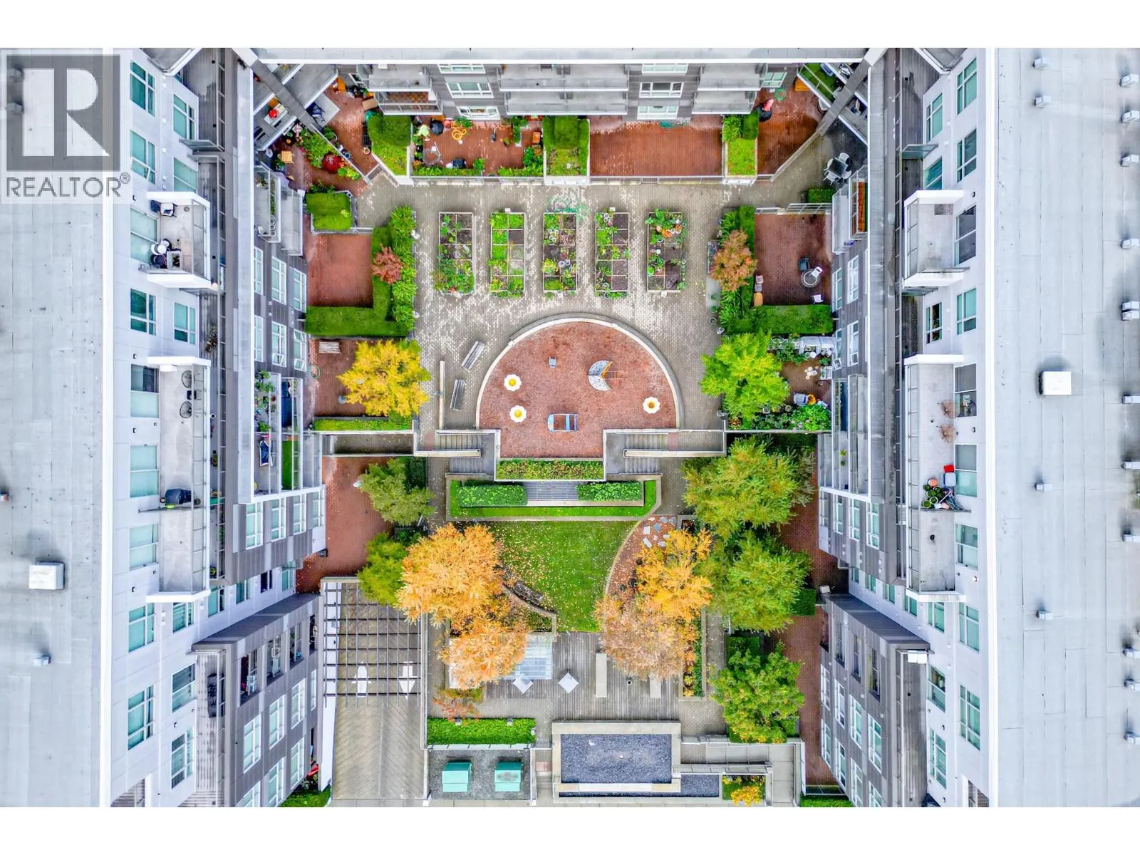 210 7008 RIVER PARKWAY