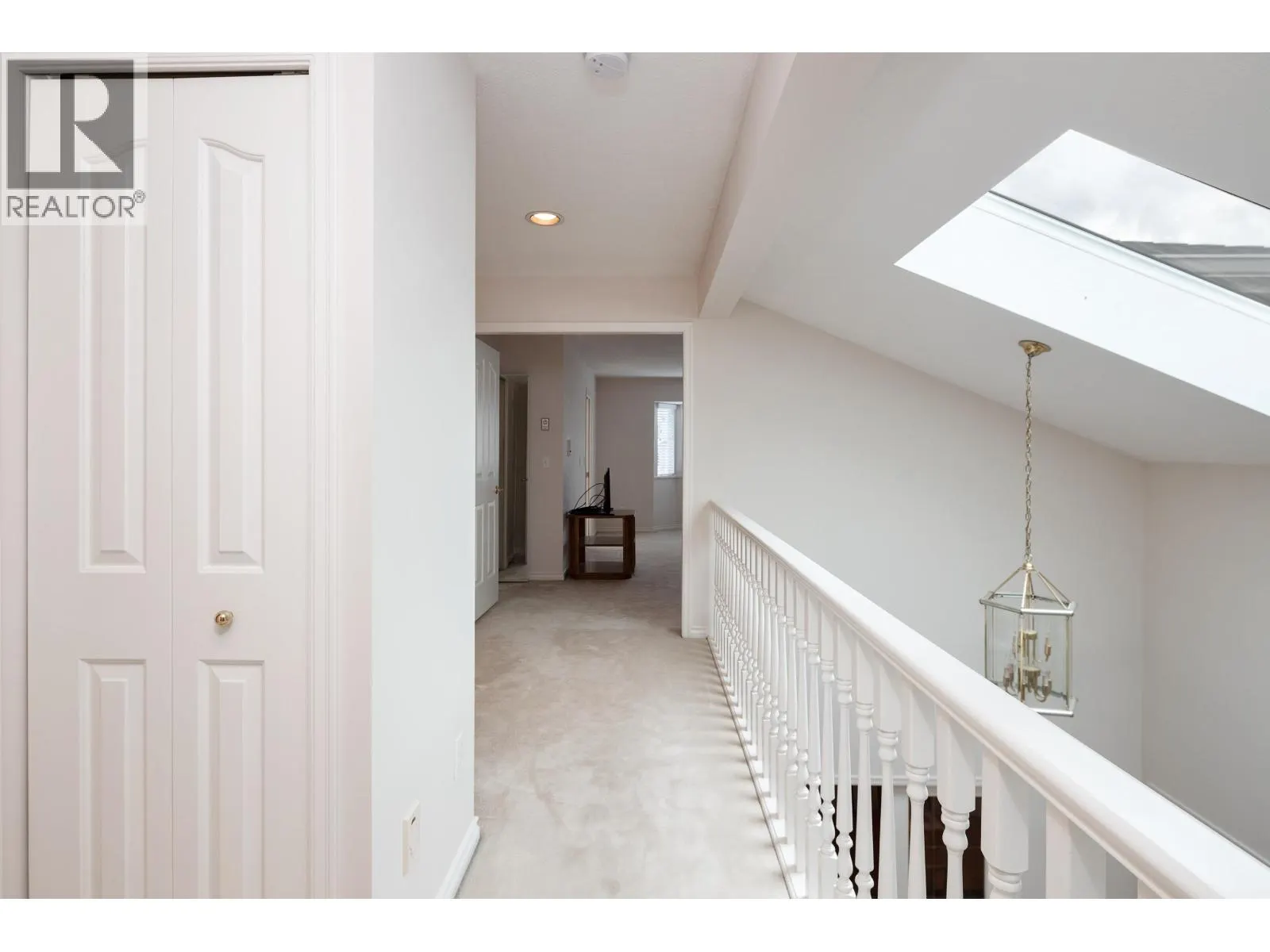 20 9311 DAYTON AVENUE