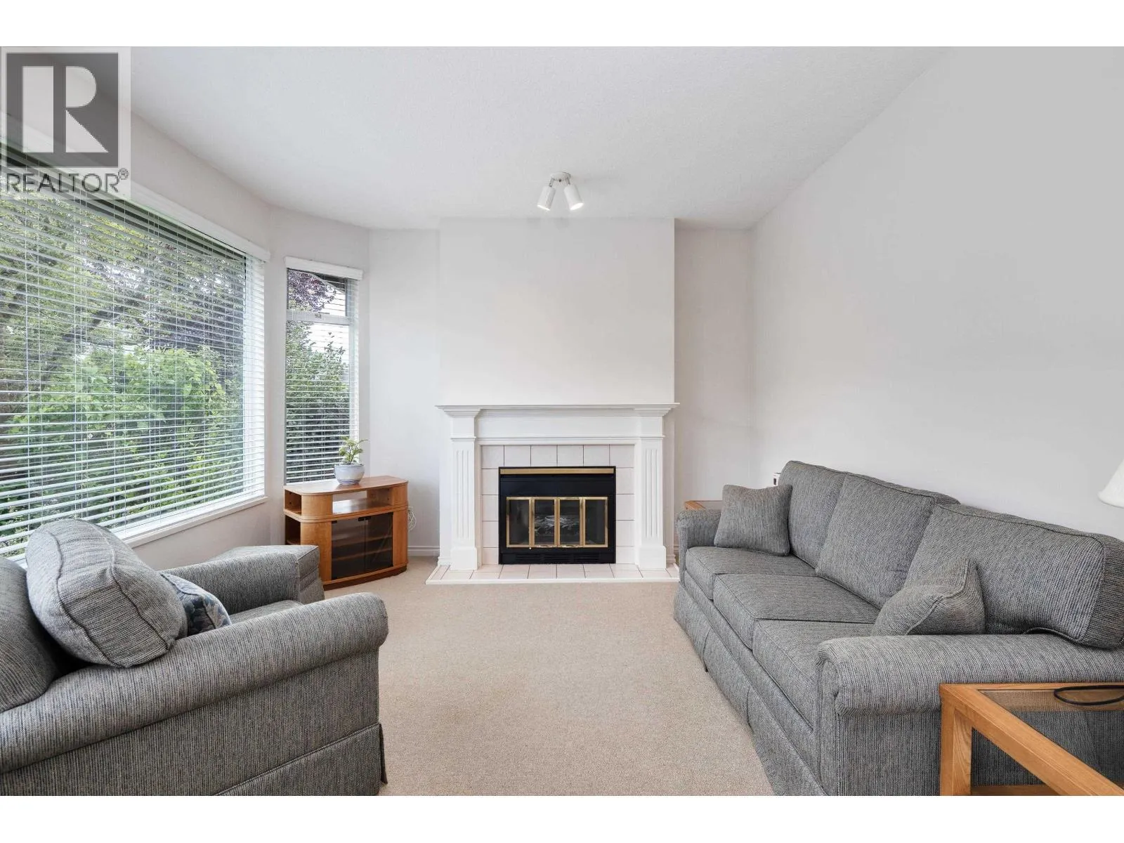 20 9311 DAYTON AVENUE