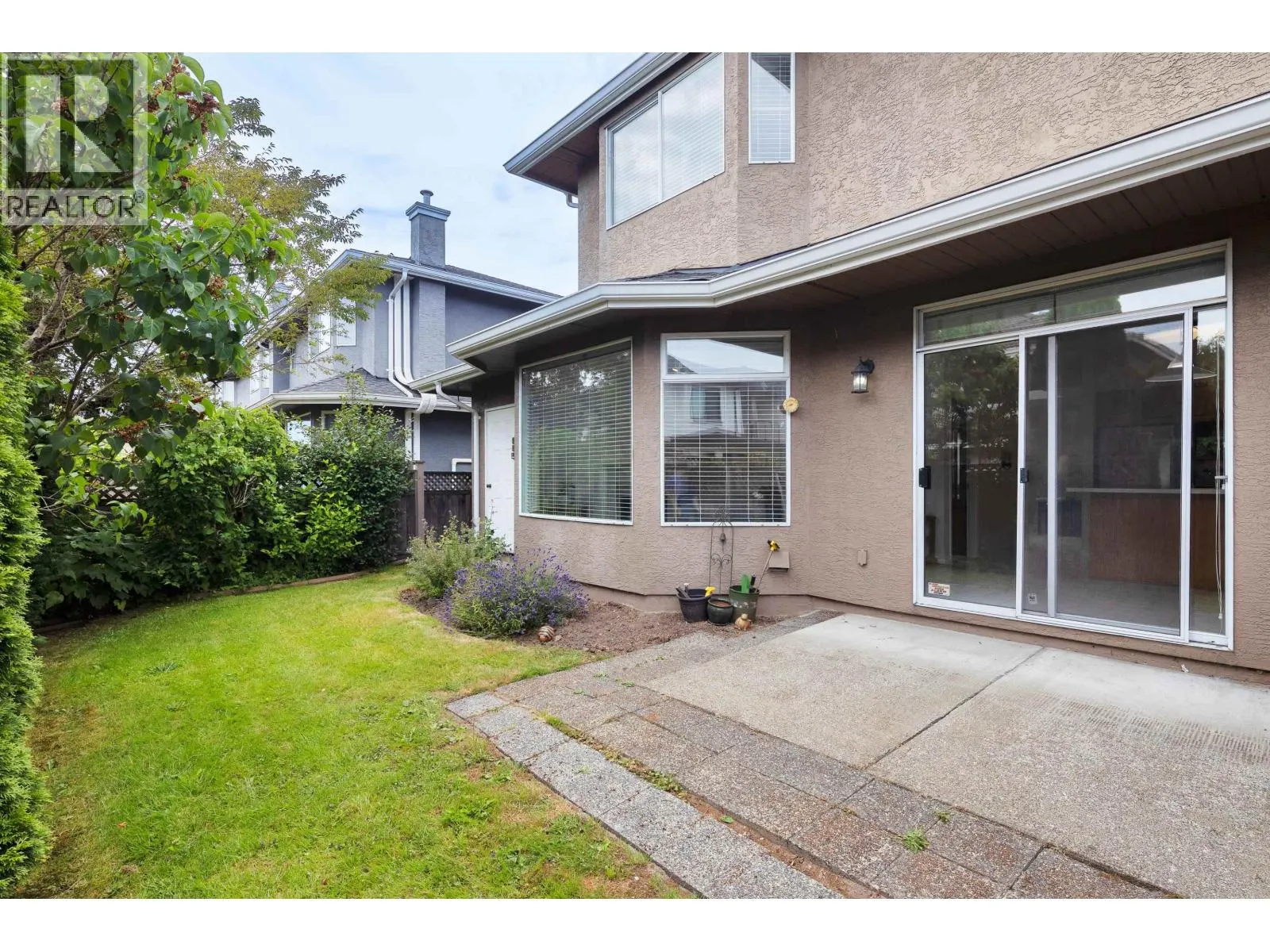 20 9311 DAYTON AVENUE