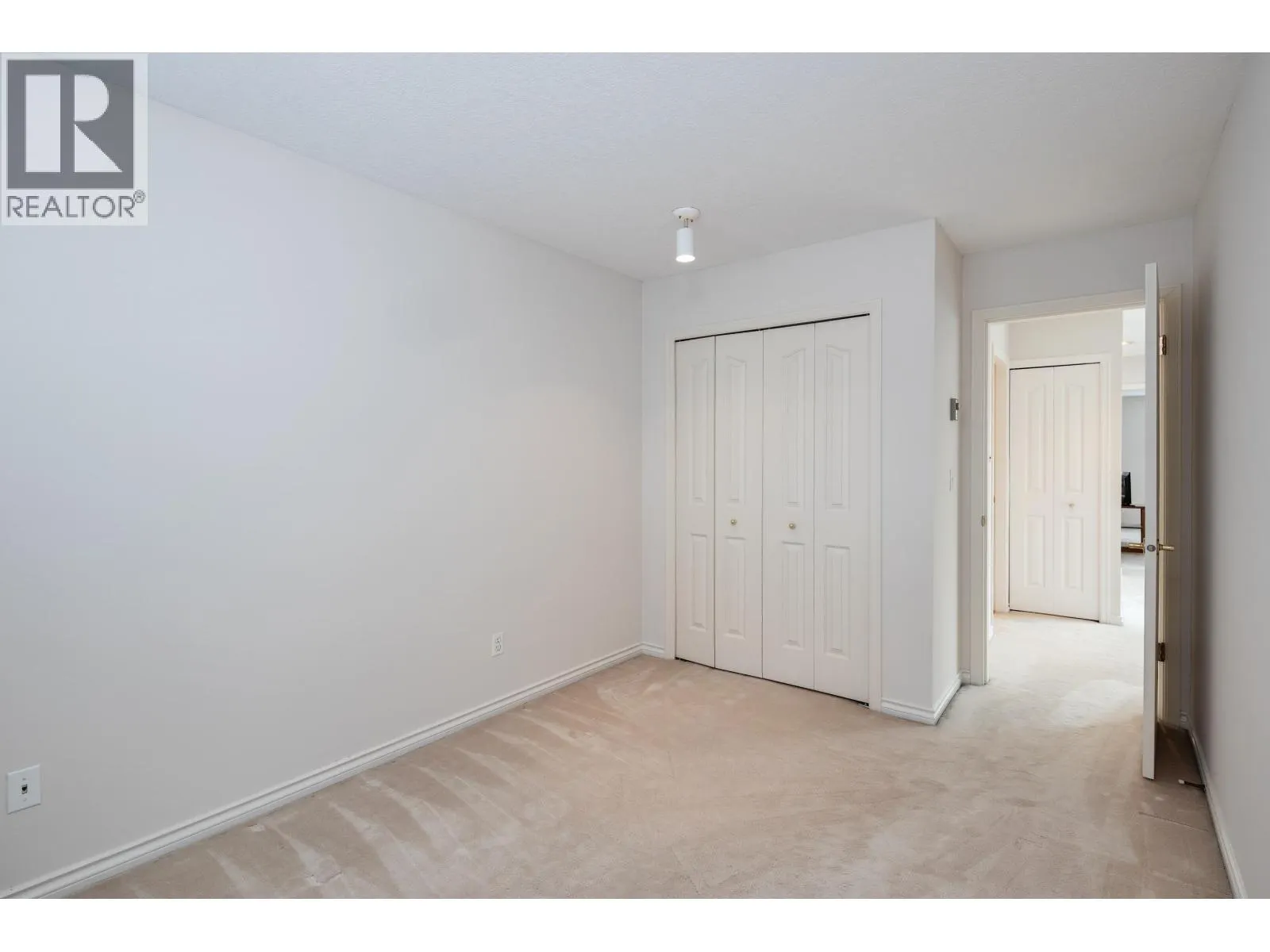 20 9311 DAYTON AVENUE