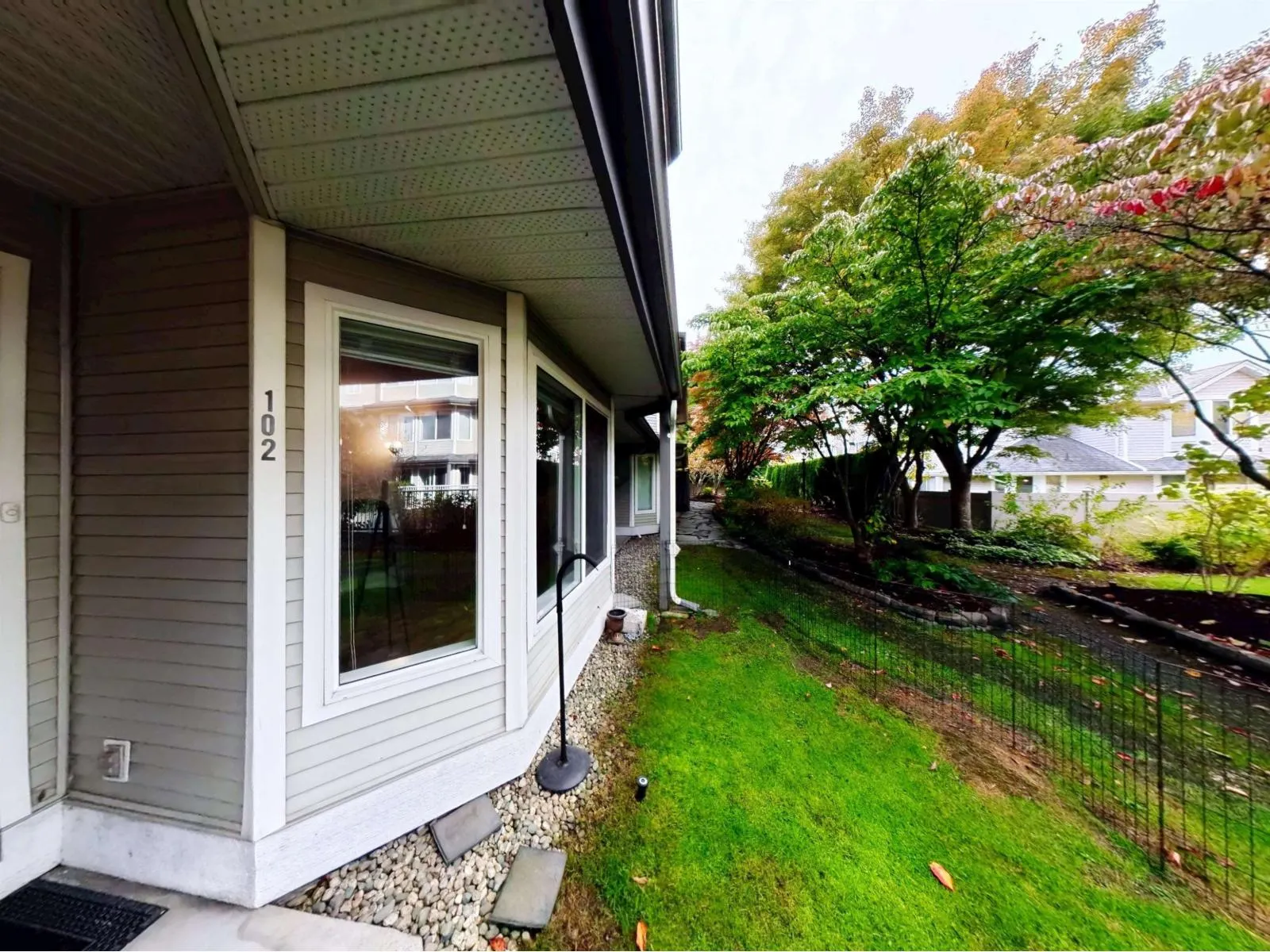 102 12130 80 AVENUE