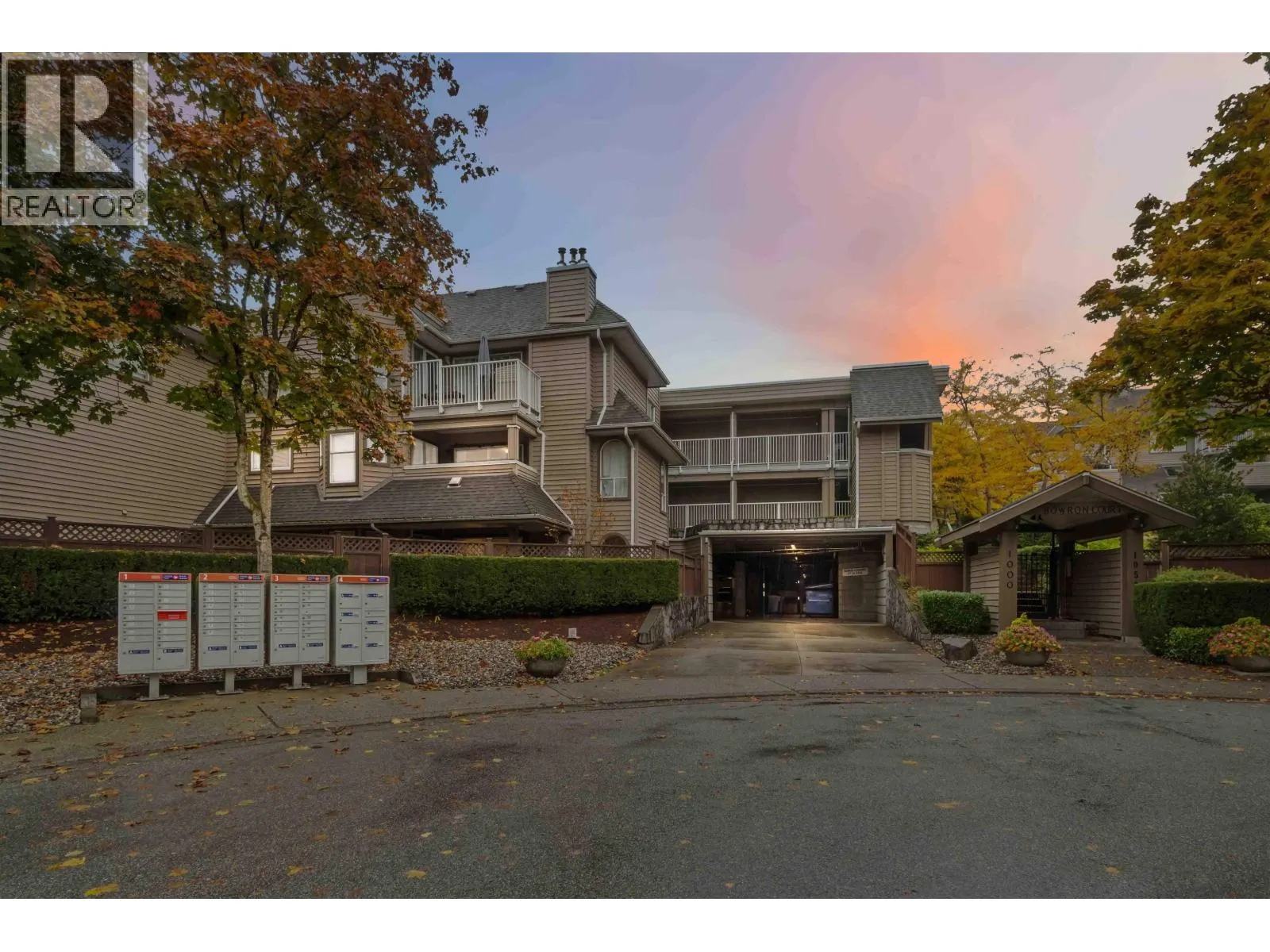 310 1000 BOWRON COURT