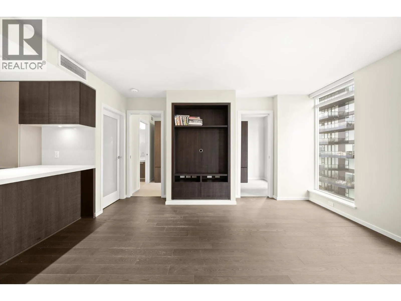 2301 1351 CONTINENTAL STREET