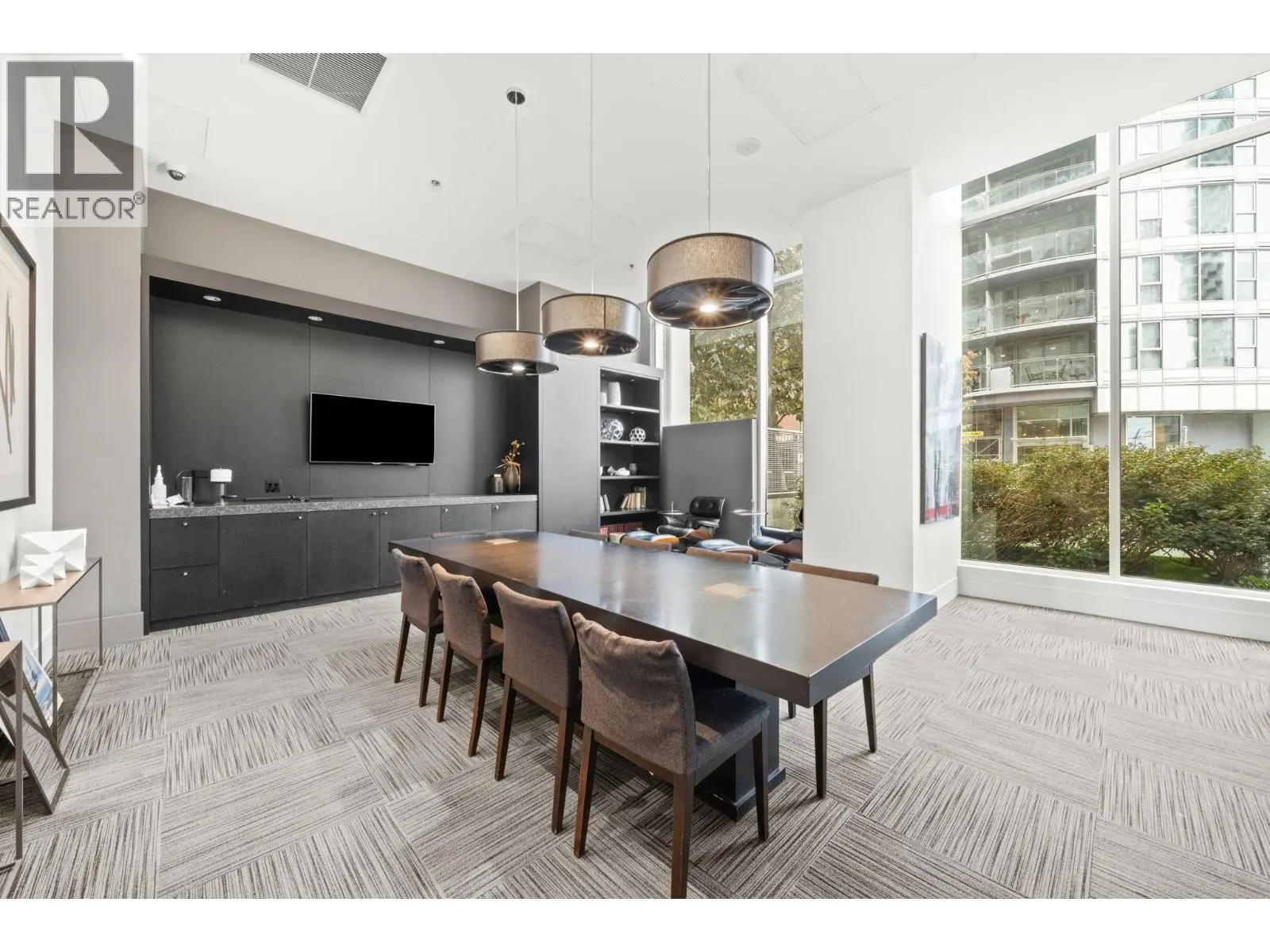 2301 1351 CONTINENTAL STREET
