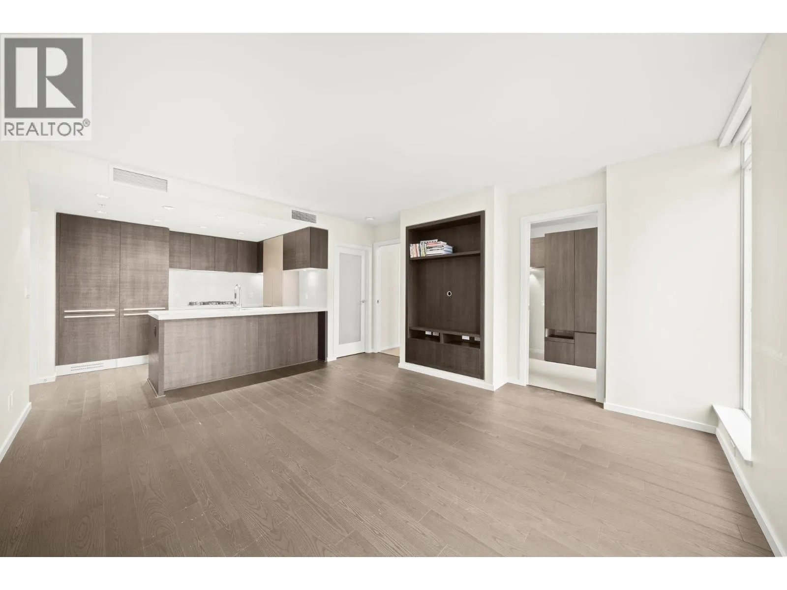 2301 1351 CONTINENTAL STREET