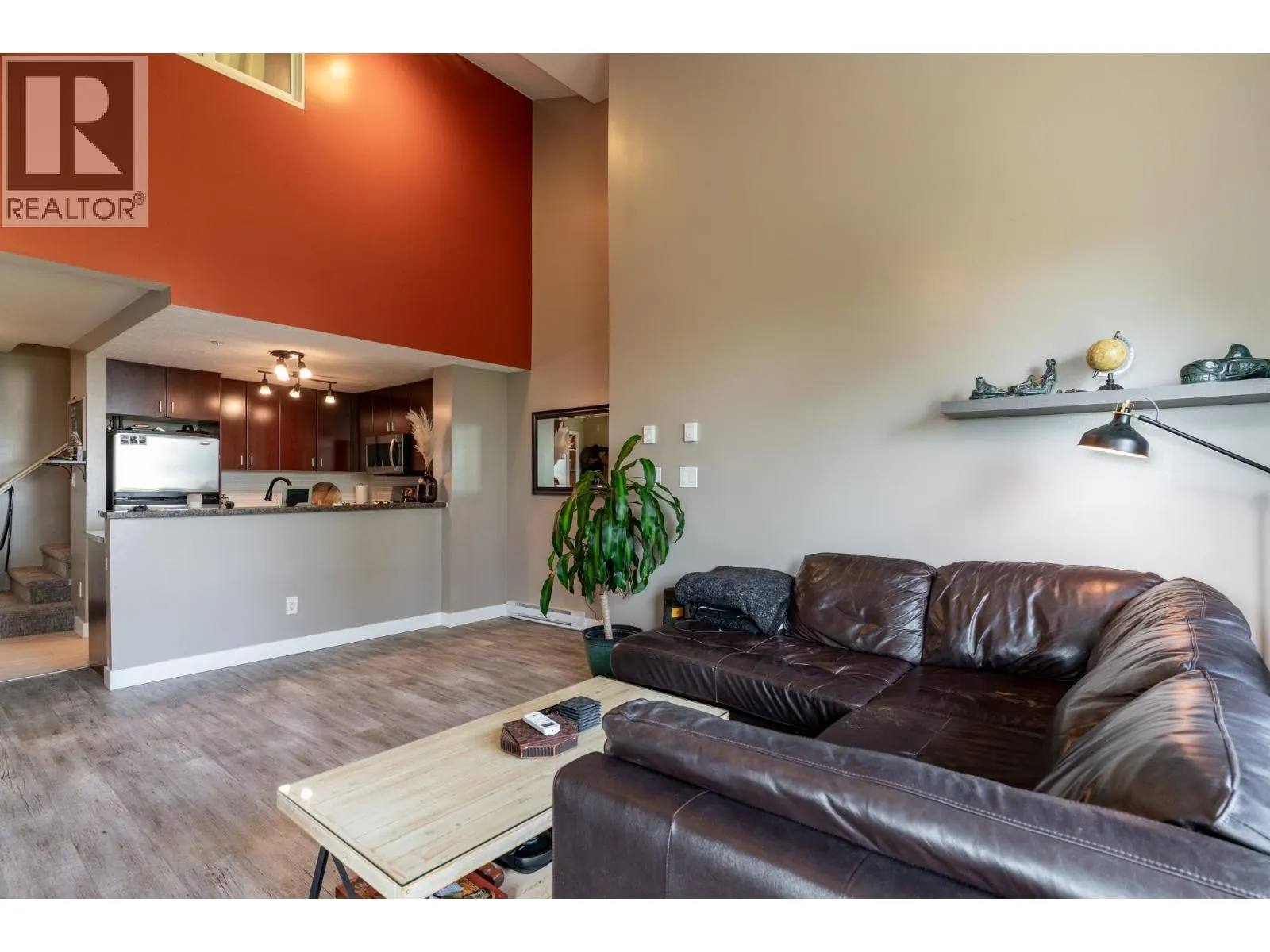 415 6888 SOUTHPOINT DRIVE