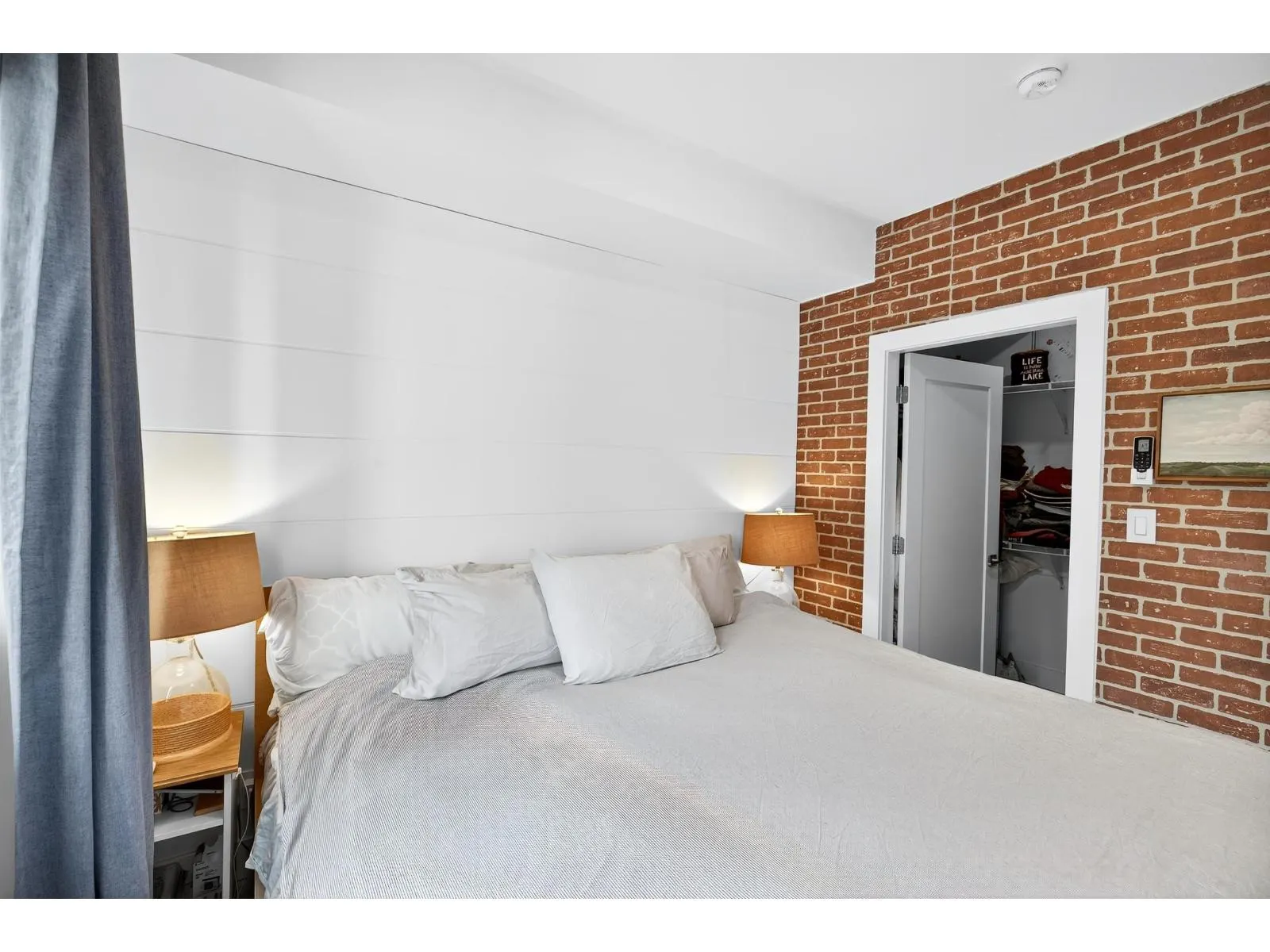 A209 8447 202 STREET