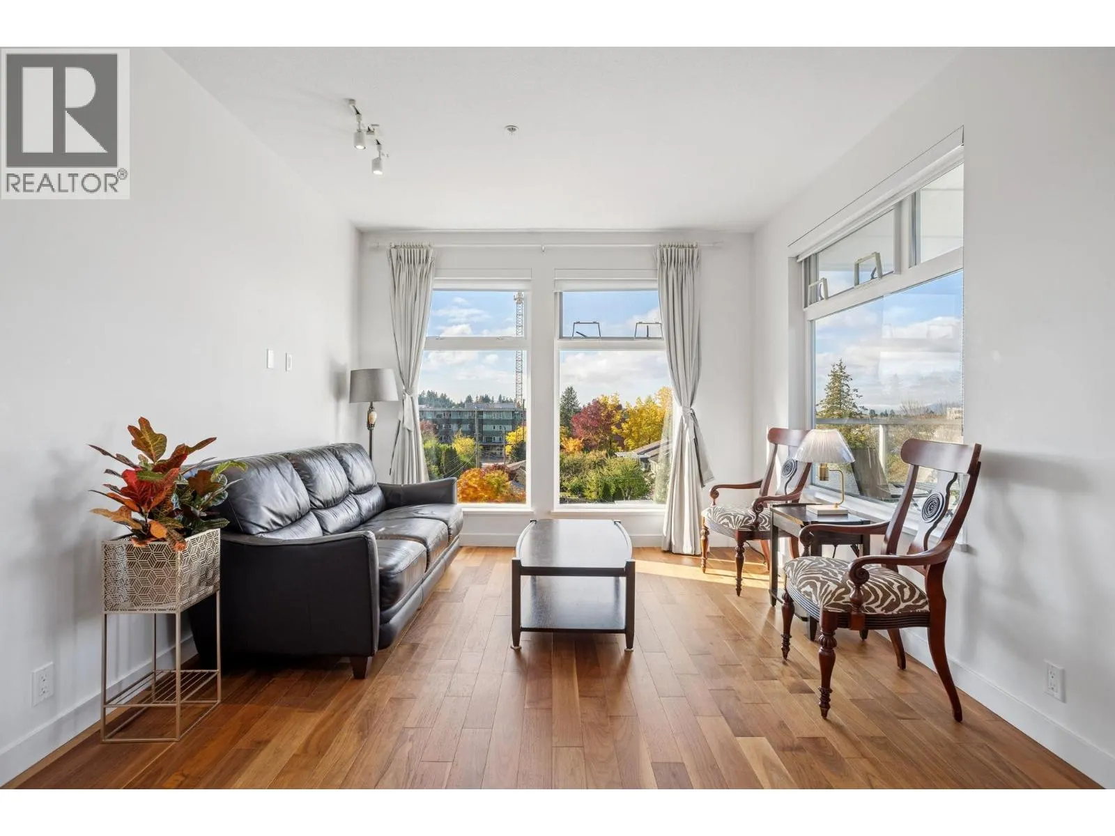 508 4867 CAMBIE STREET