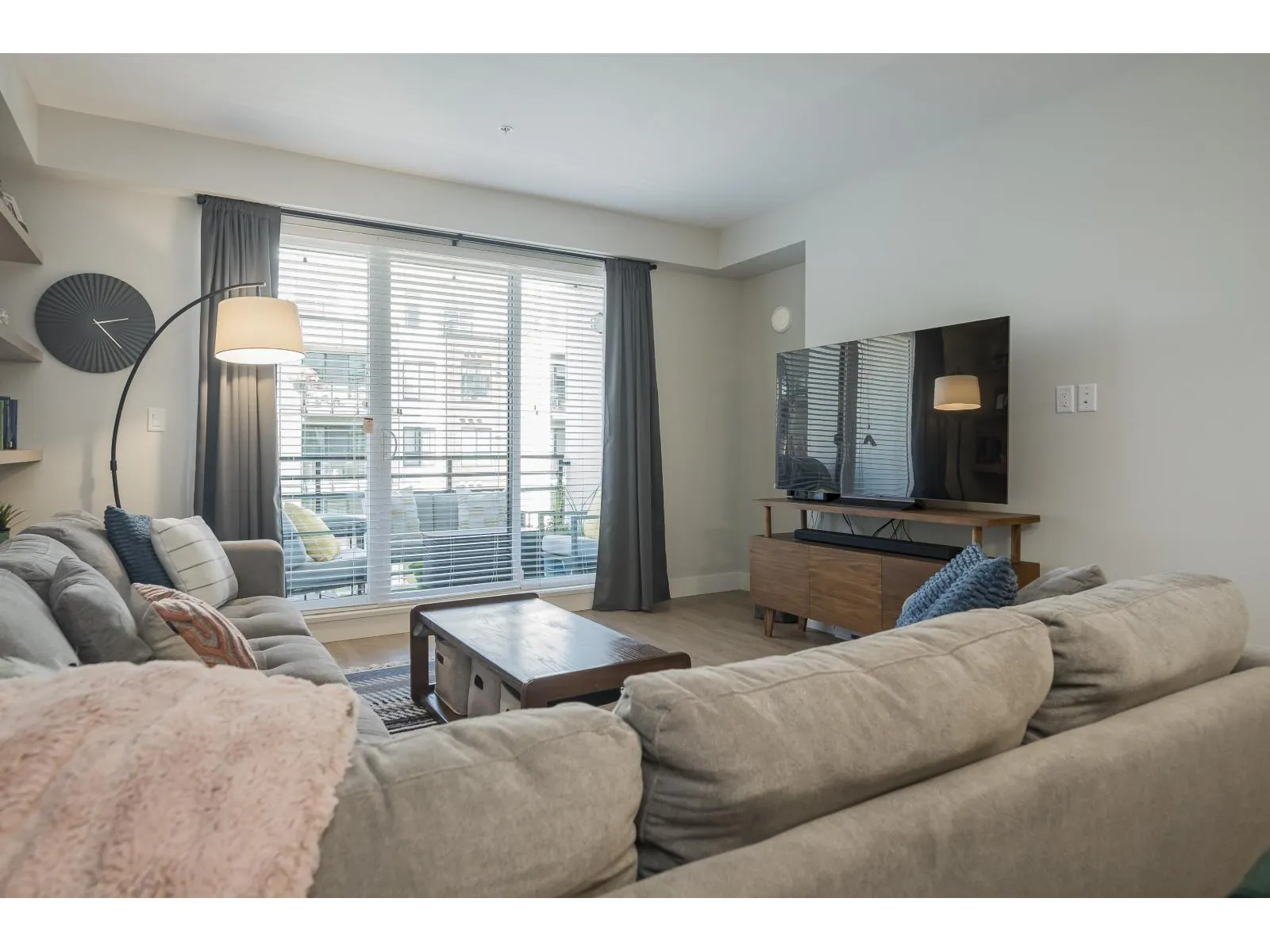 B408 20838 78B AVENUE