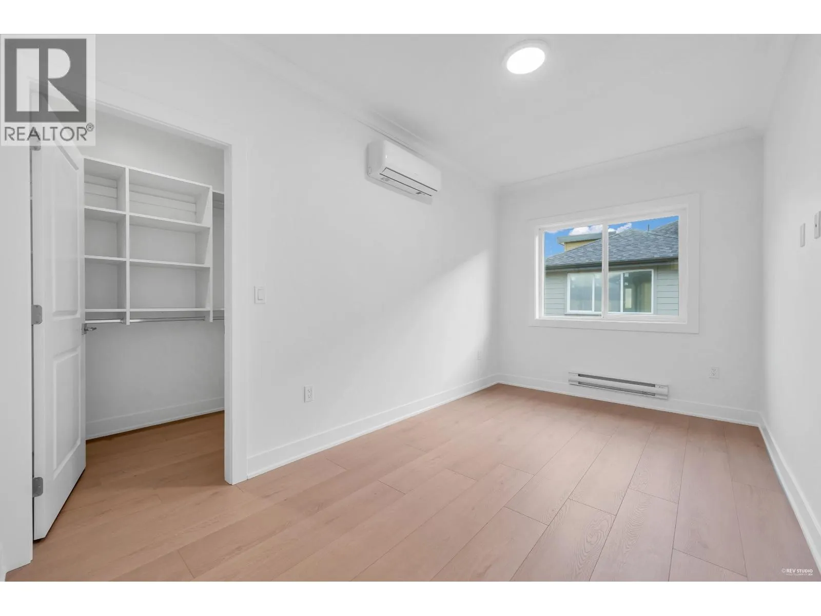 107 8233 WILLIAMS ROAD