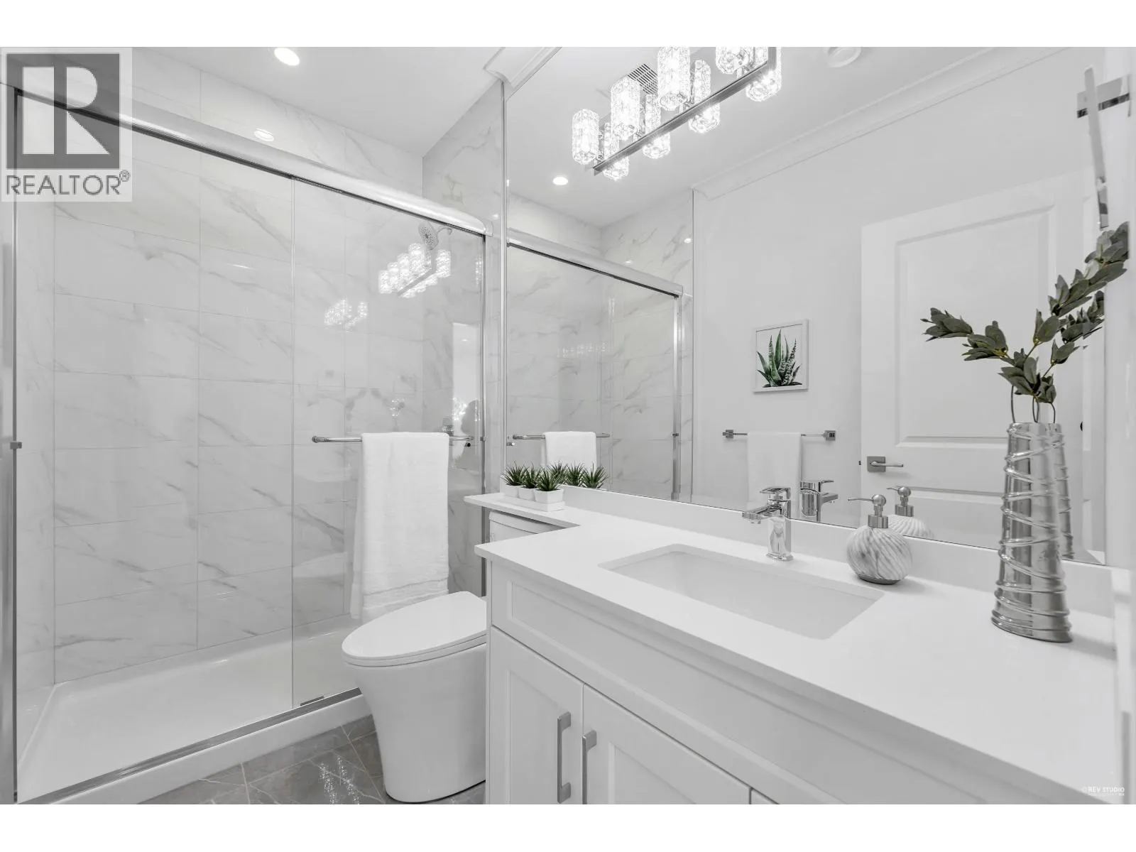 107 8233 WILLIAMS ROAD