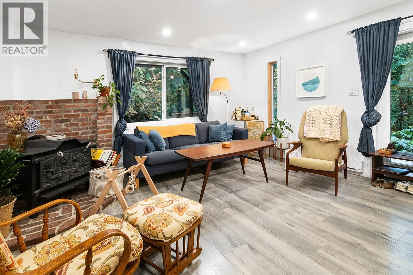 40202 SKYLINE DRIVE