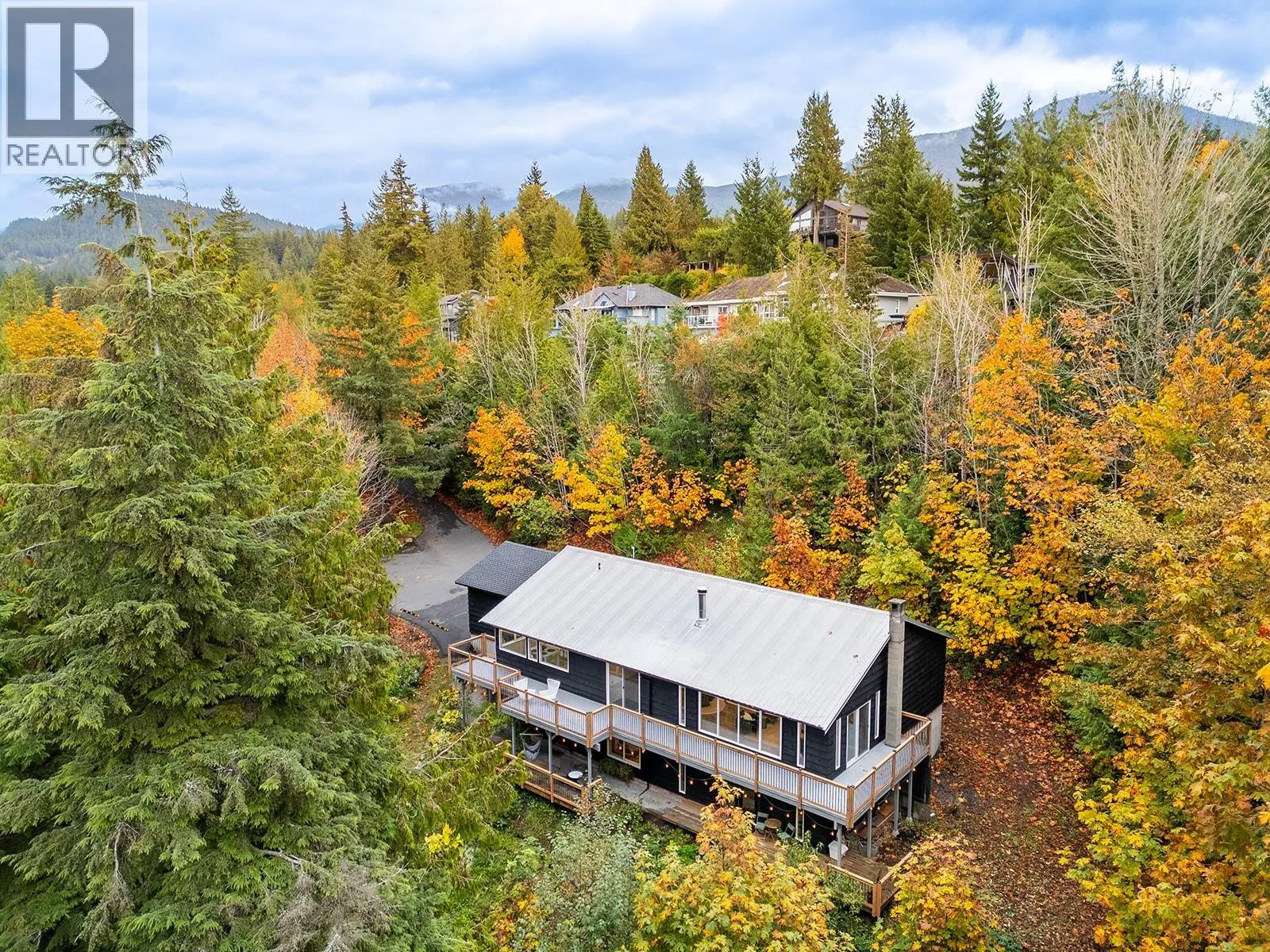 40202 SKYLINE DRIVE