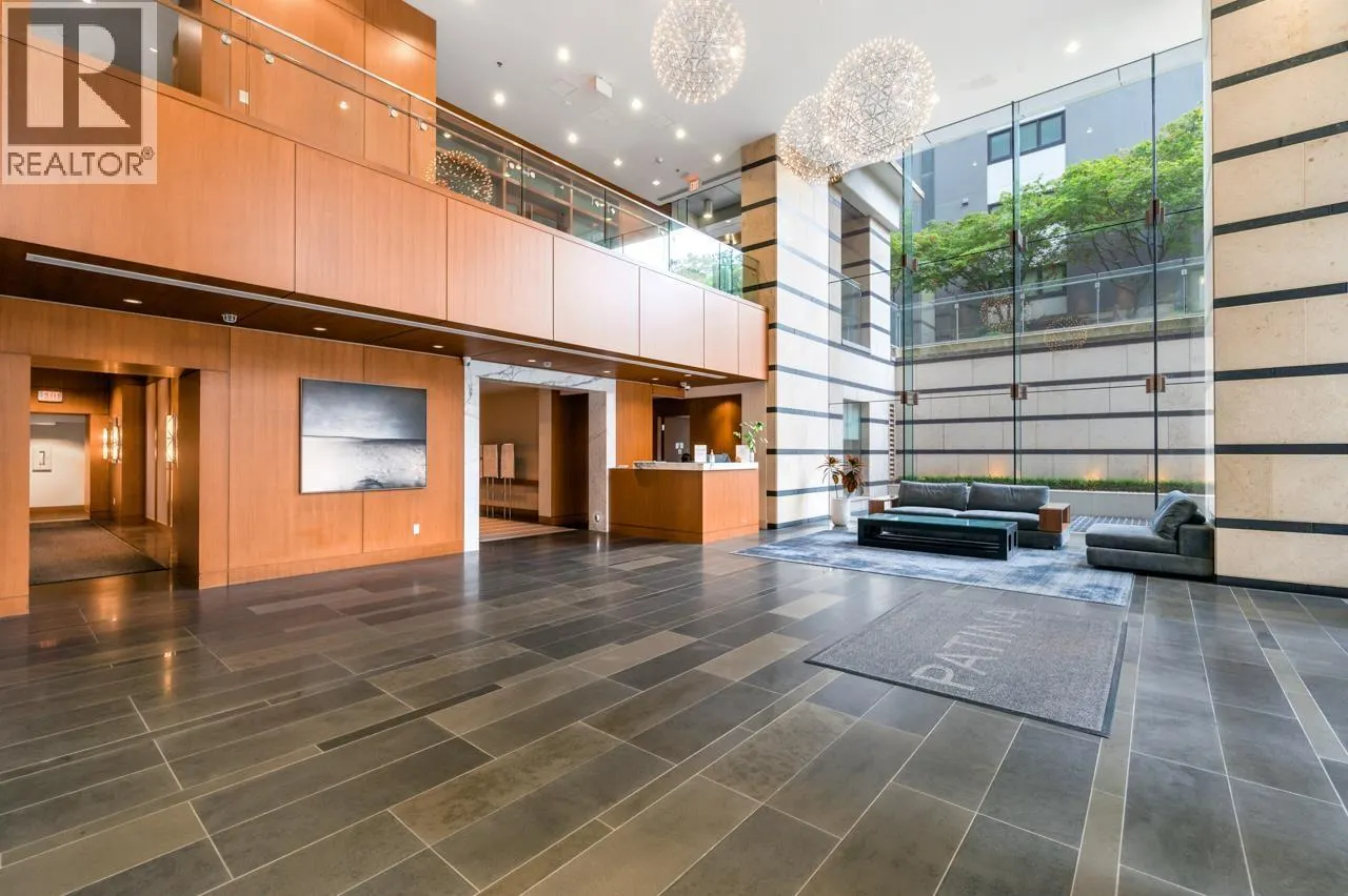 3105 1028 BARCLAY STREET