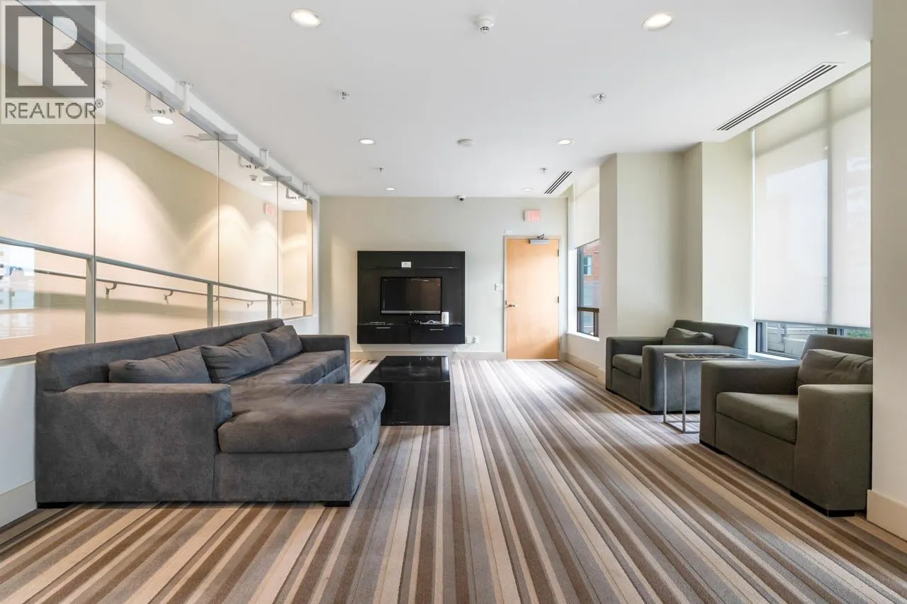 3105 1028 BARCLAY STREET