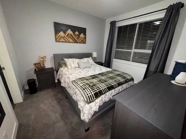 311 16396 64 AVENUE