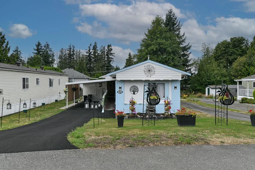 43 2035 MARTENS ST. STREET