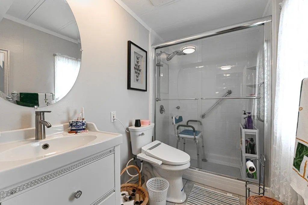 43 2035 MARTENS ST. STREET