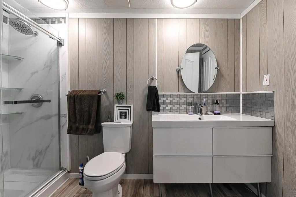 43 2035 MARTENS ST. STREET