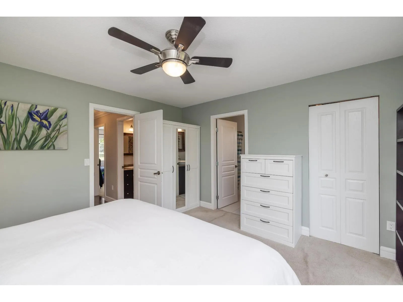 20717 GRADE CRESCENT