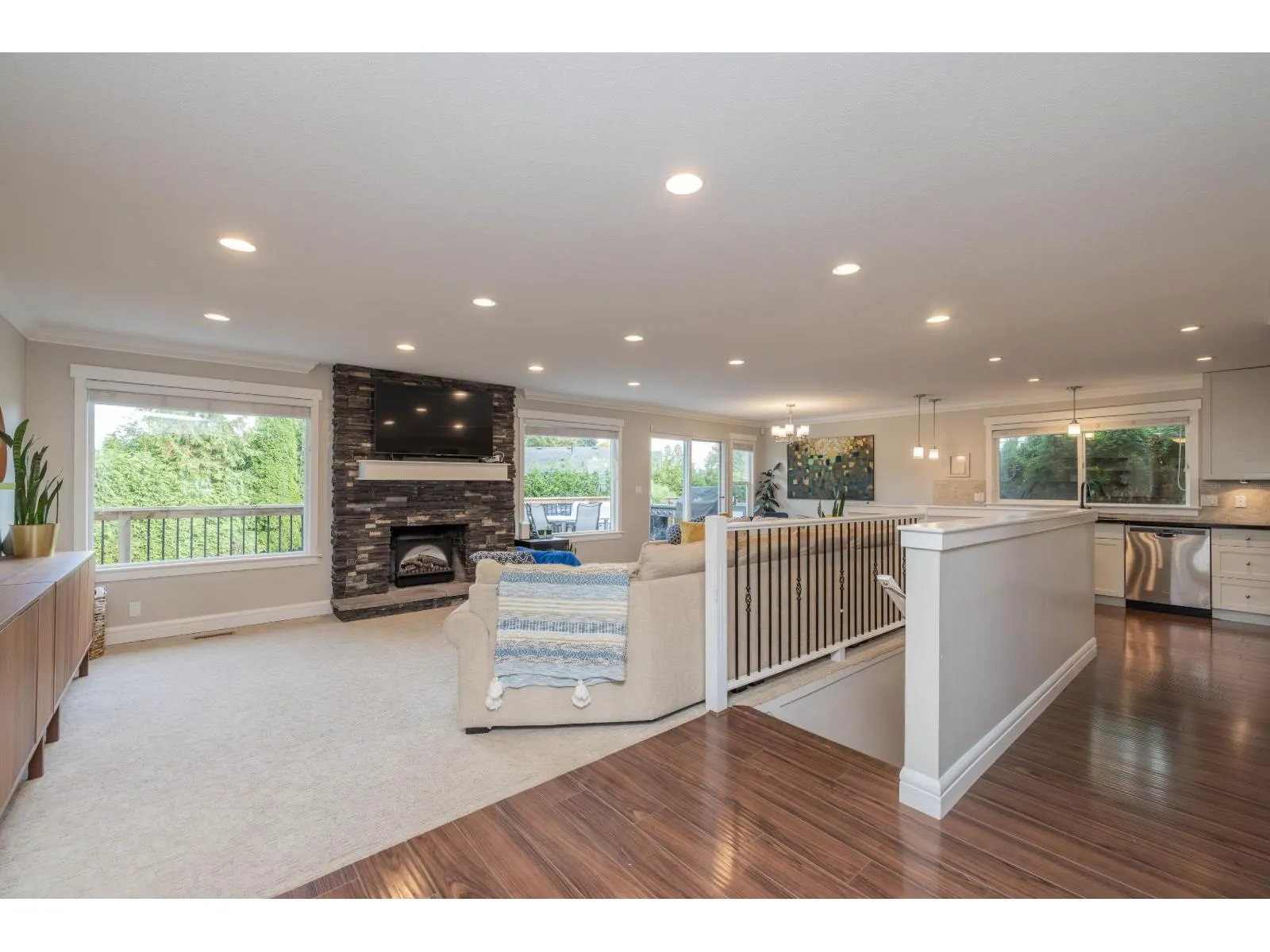 20717 GRADE CRESCENT