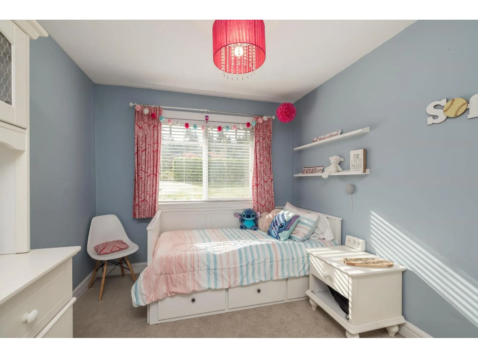 20717 GRADE CRESCENT