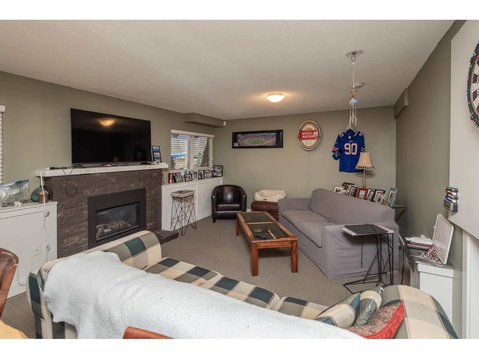 20717 GRADE CRESCENT