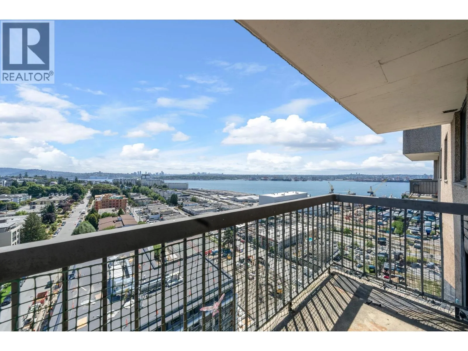 1906 145 ST. GEORGES AVENUE