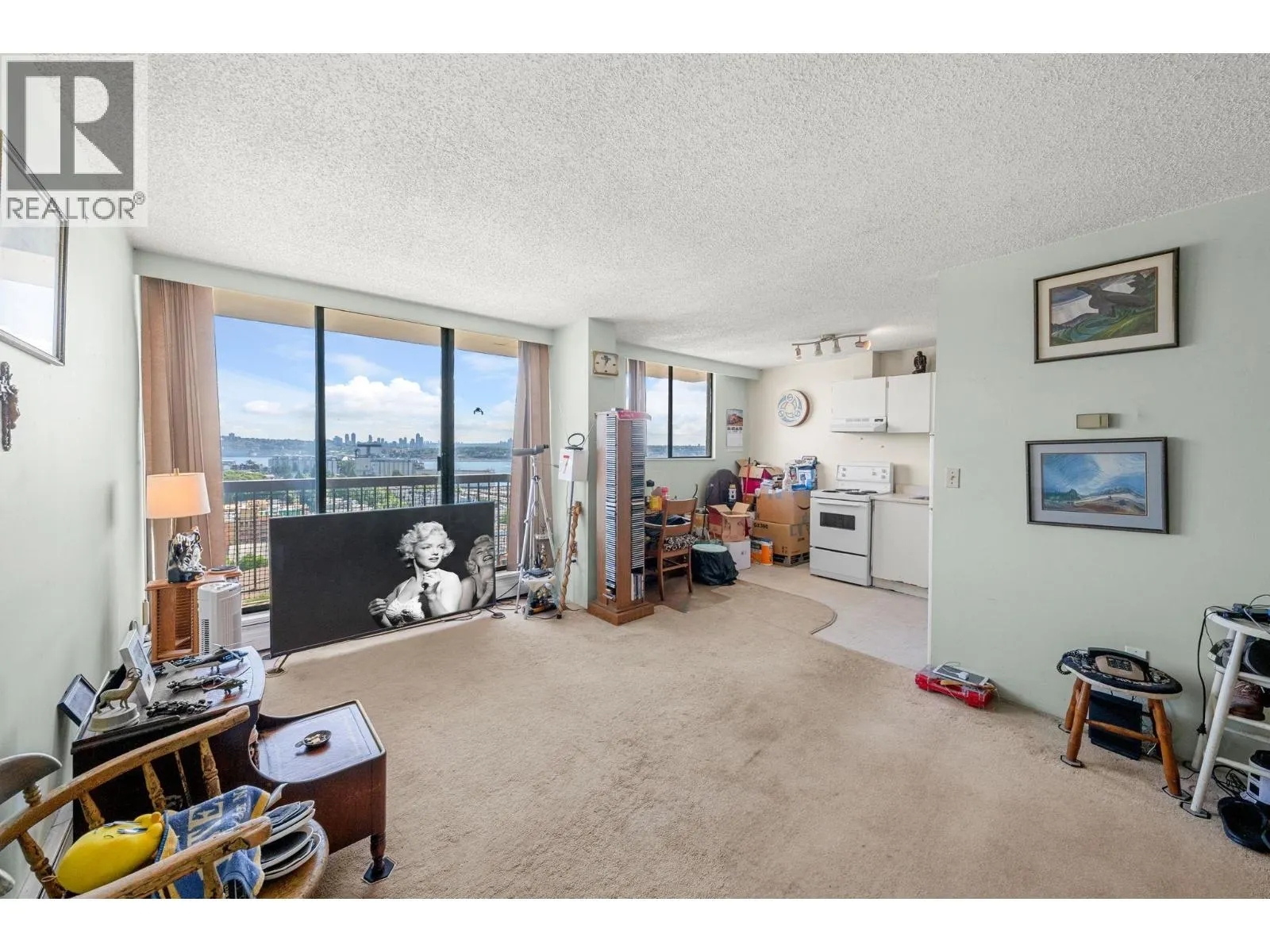 1906 145 ST. GEORGES AVENUE