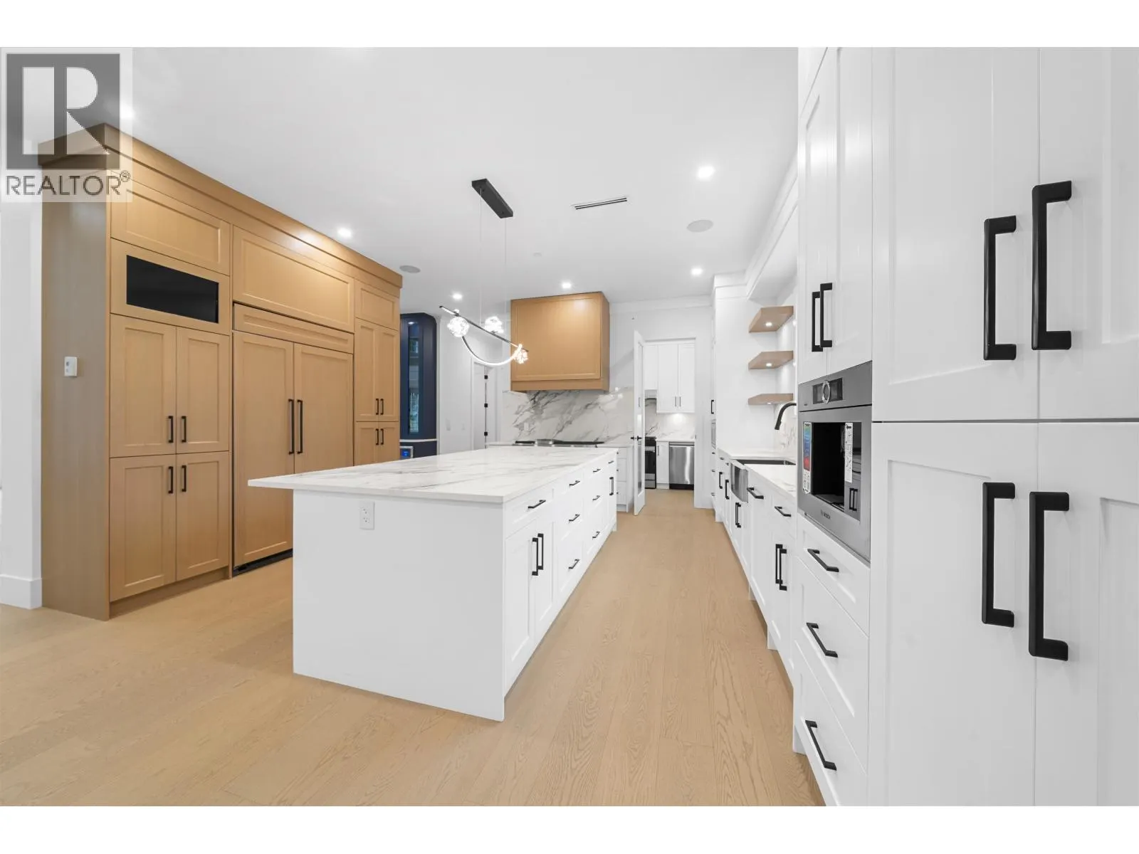 2951 EAGLECREST DRIVE