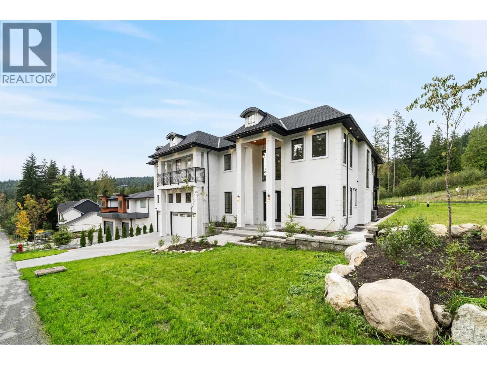 2951 EAGLECREST DRIVE
