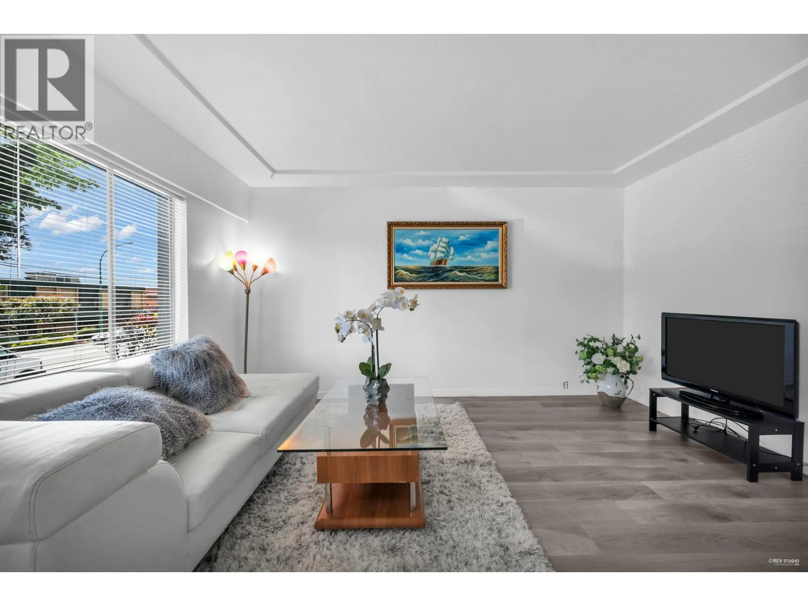 4021 GRAVELEY STREET