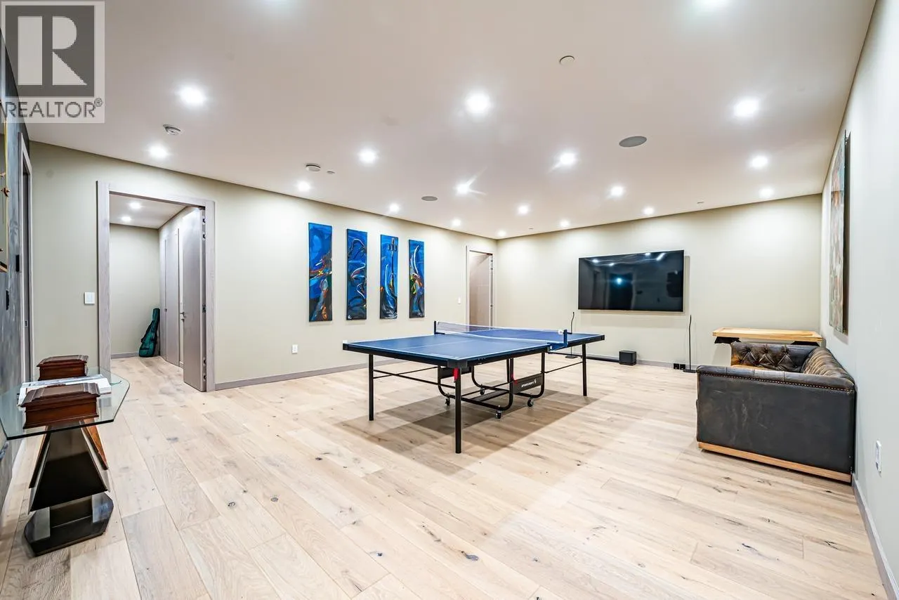 594 CRAIGMOHR DRIVE