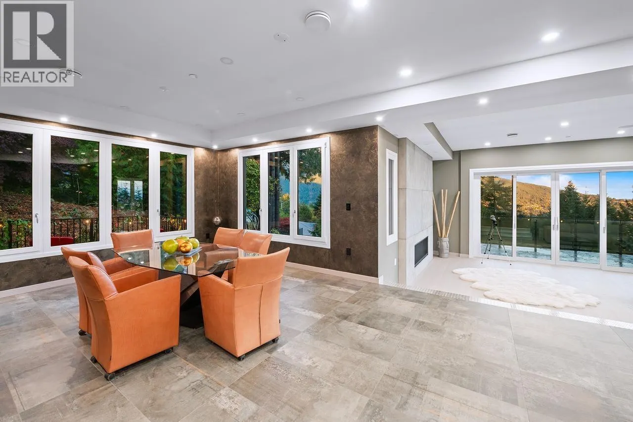 594 CRAIGMOHR DRIVE