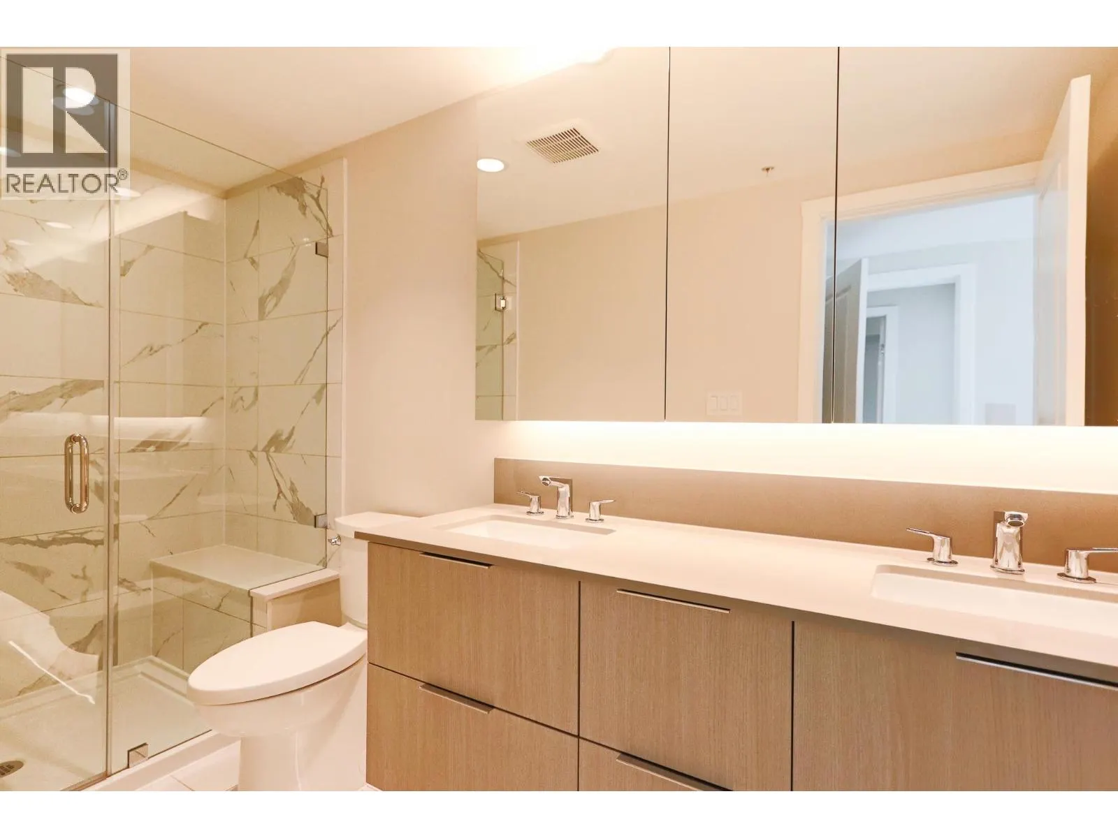 2001 1182 WESTWOOD STREET