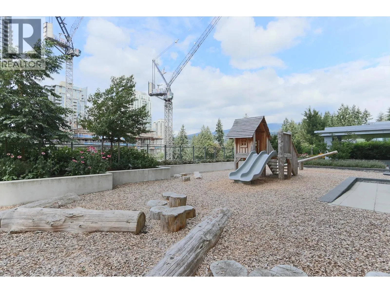 2001 1182 WESTWOOD STREET