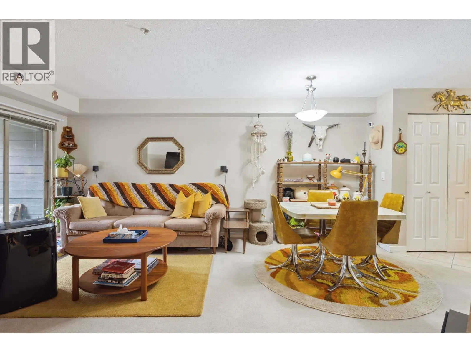 3219 240 SHERBROOKE STREET