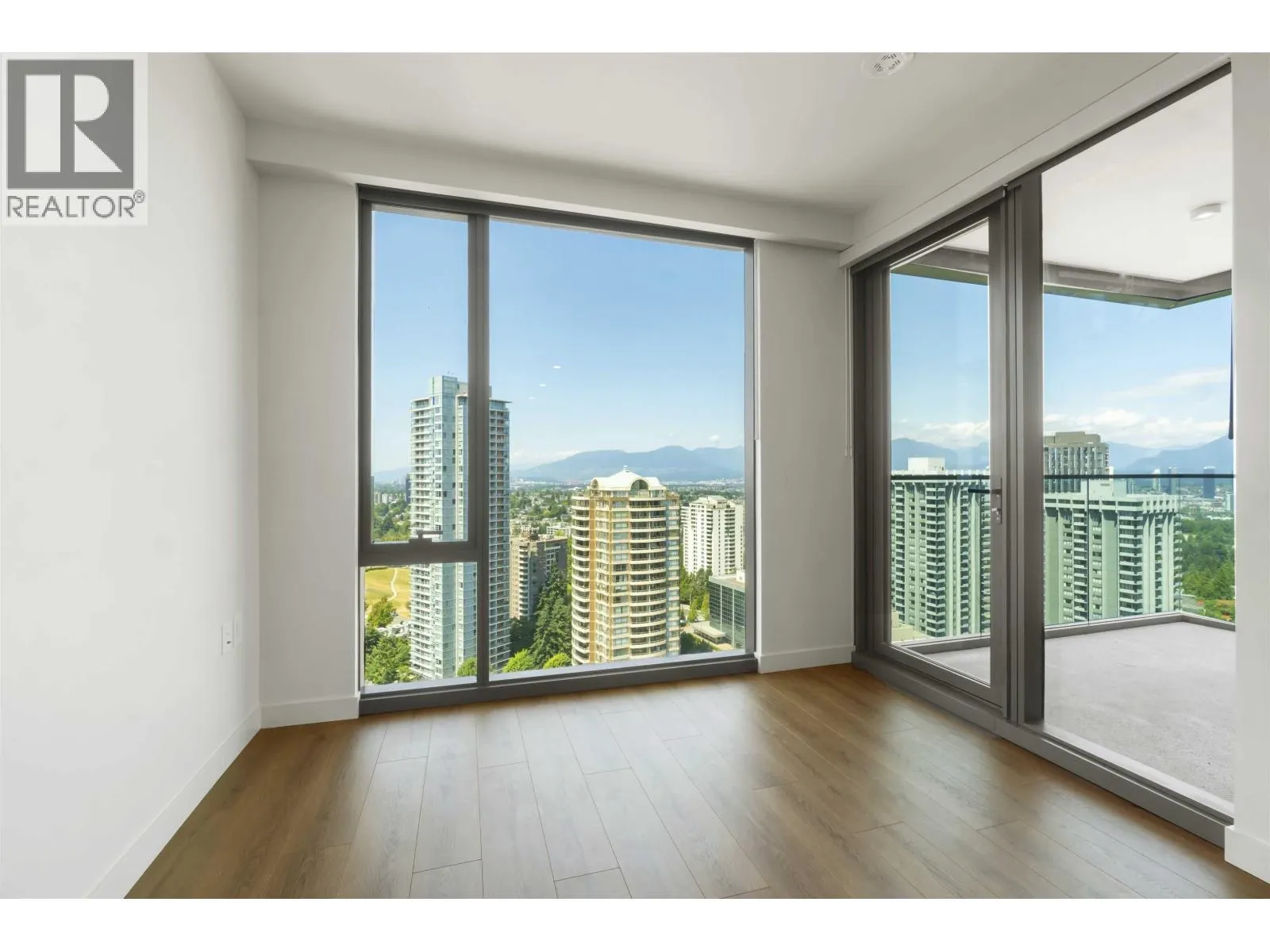 3104 5987 WILSON AVENUE