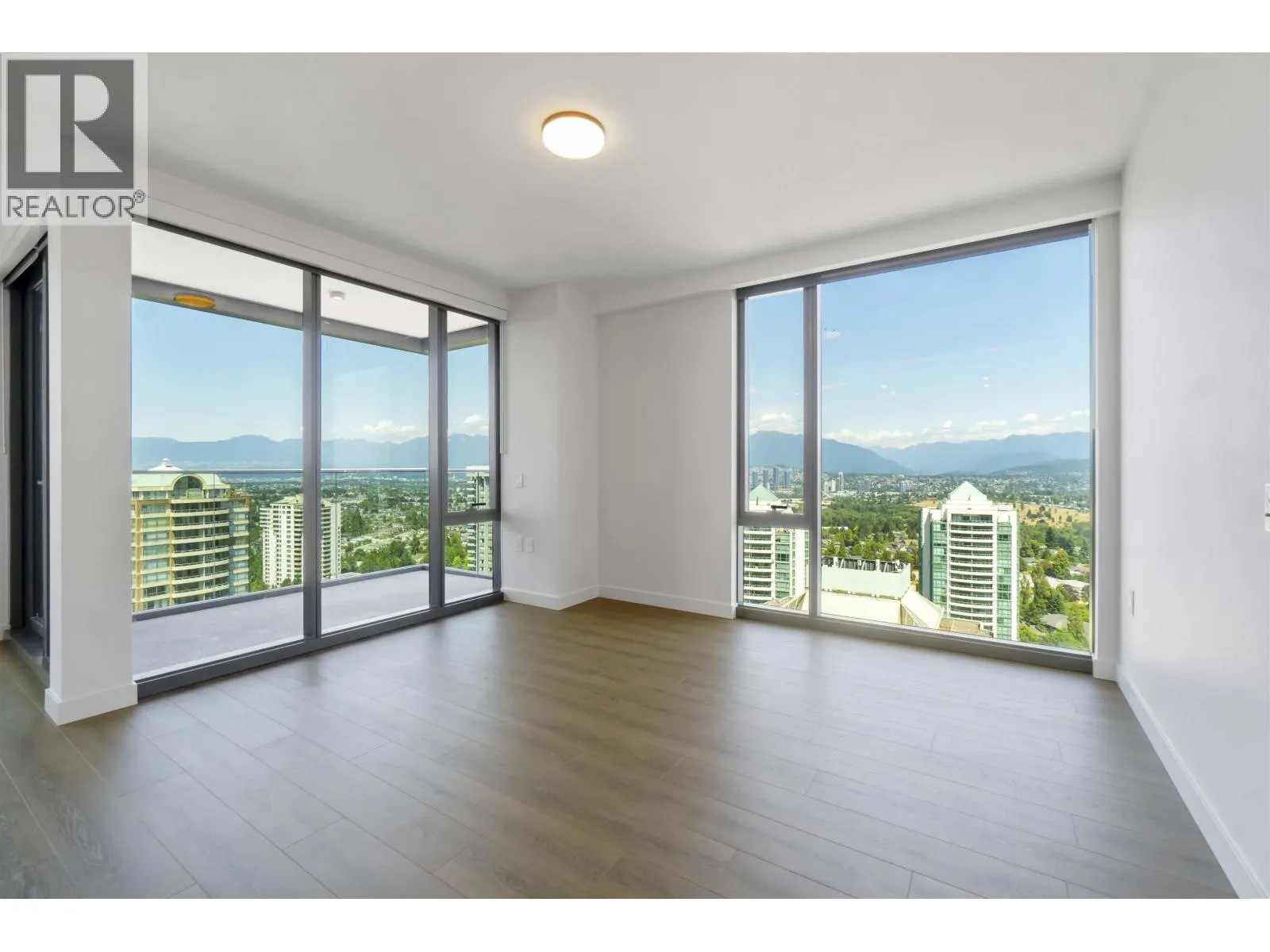 3104 5987 WILSON AVENUE