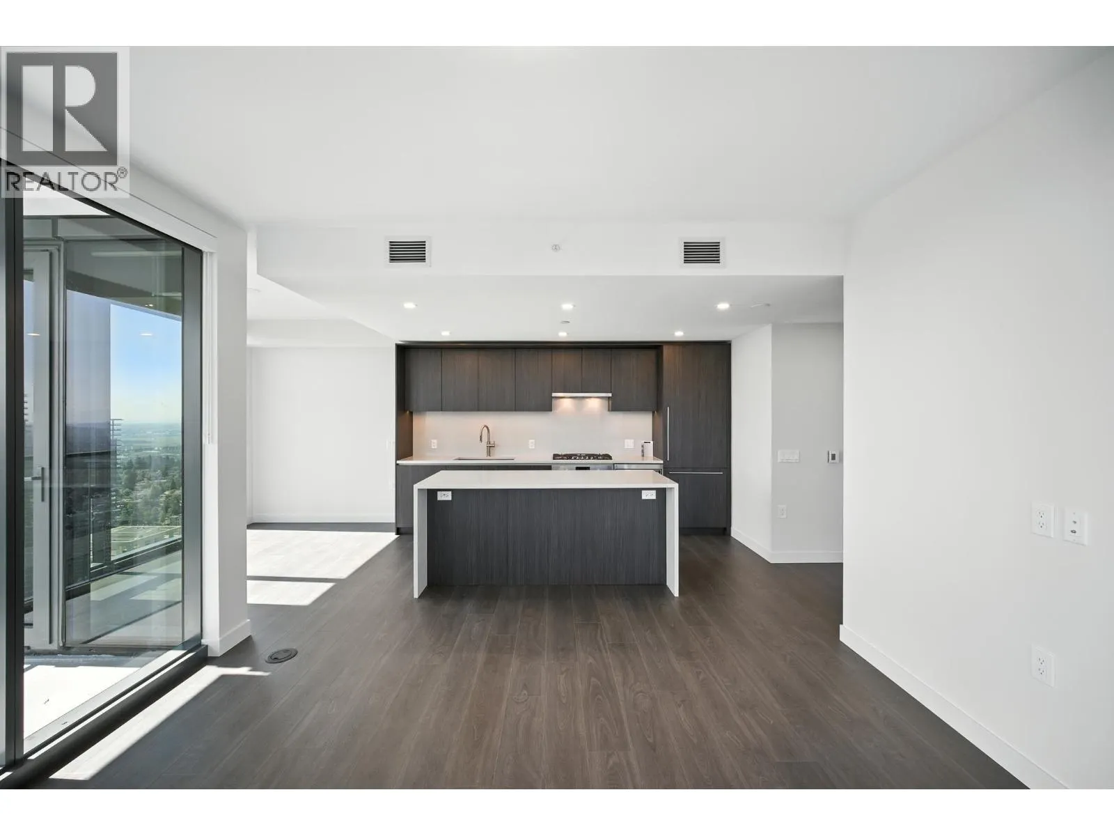 3104 5987 WILSON AVENUE